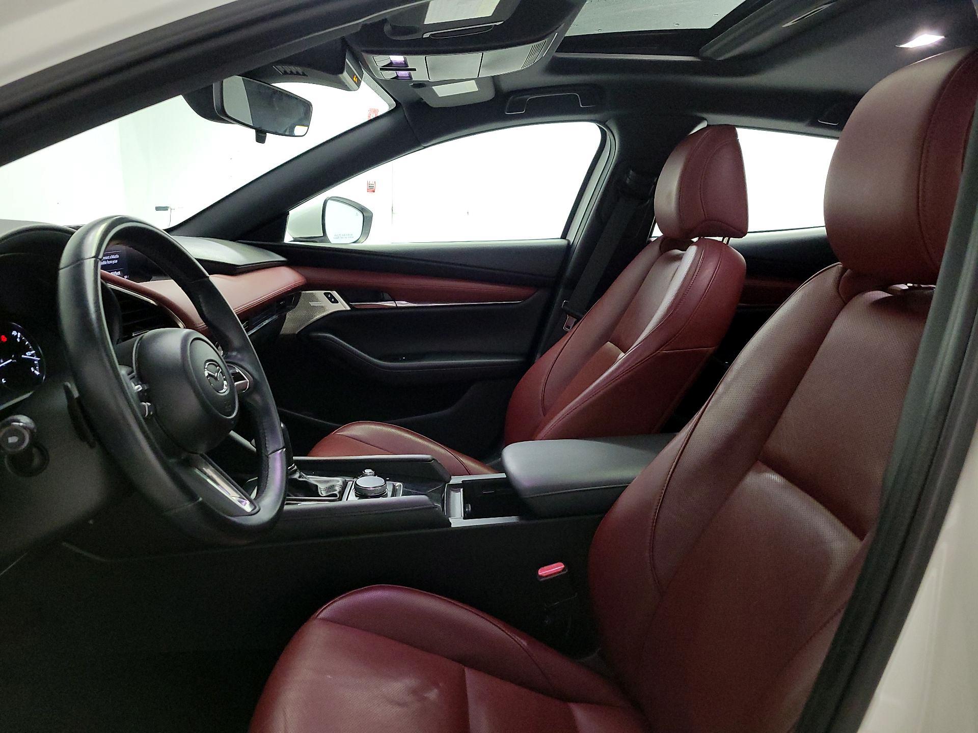 Thumbnail: 2021 Mazda Mazda3 - 11