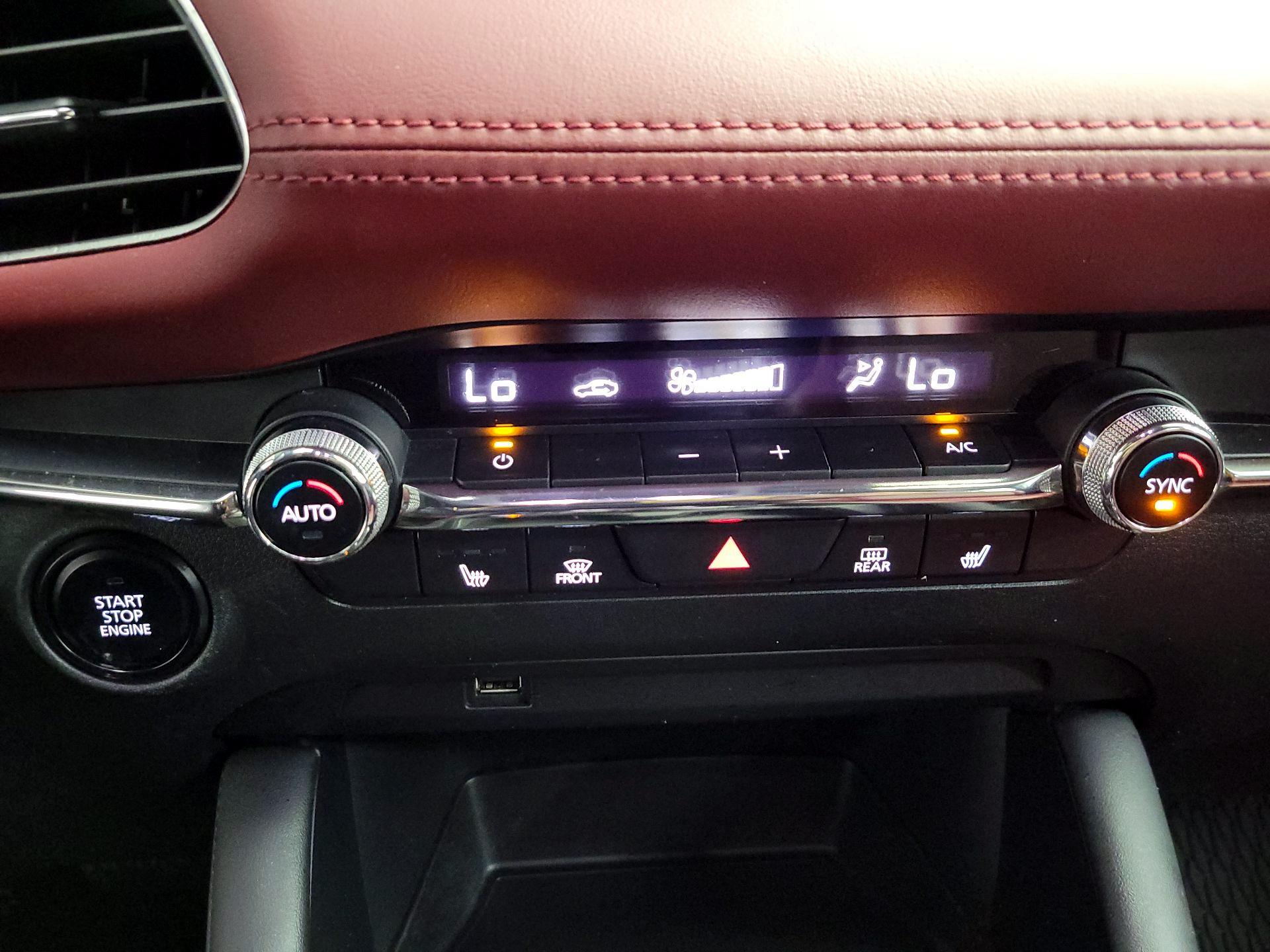 Thumbnail: 2021 Mazda Mazda3 - 17