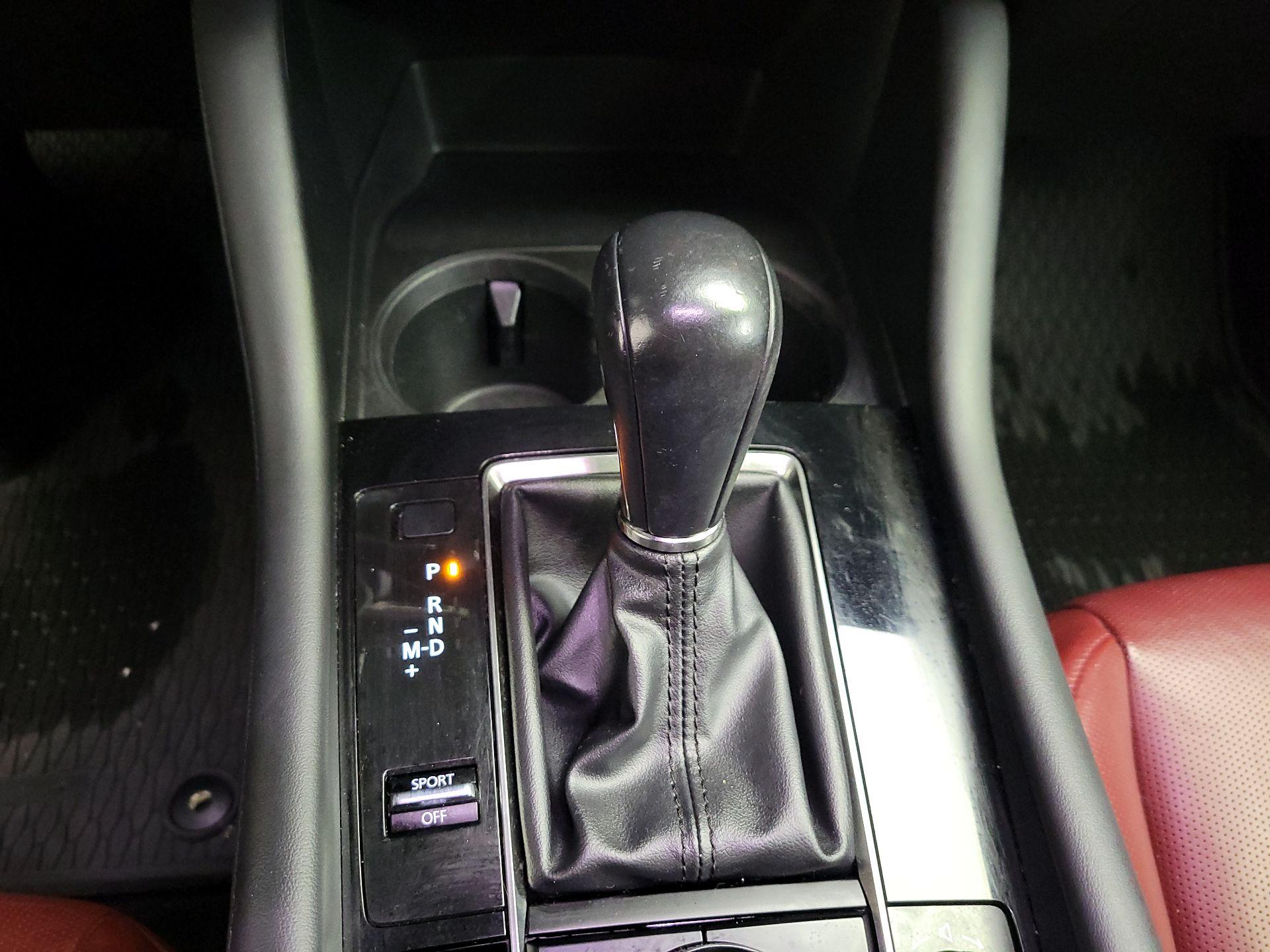 Thumbnail: 2021 Mazda Mazda3 - 18