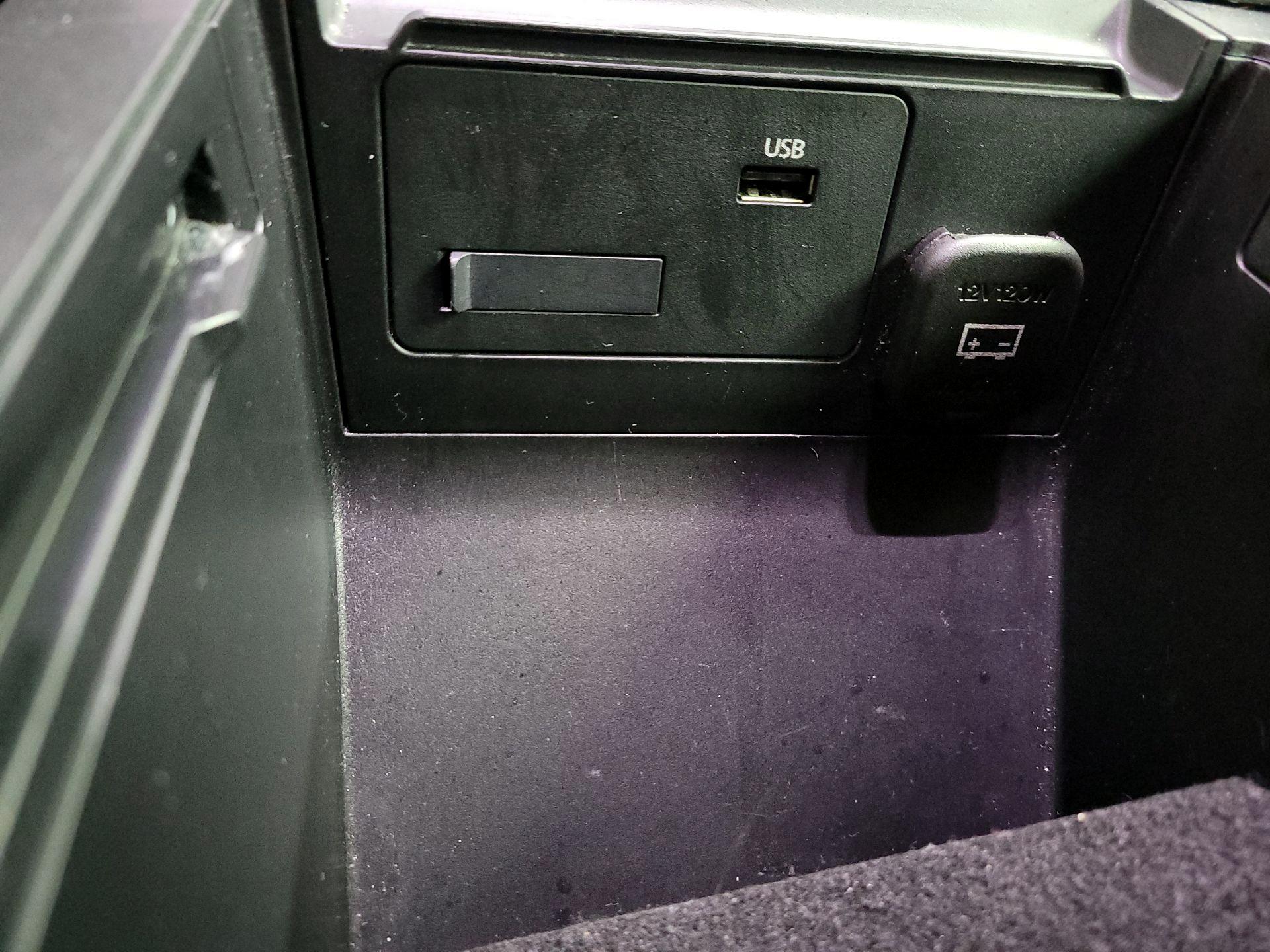 Thumbnail: 2021 Mazda Mazda3 - 19