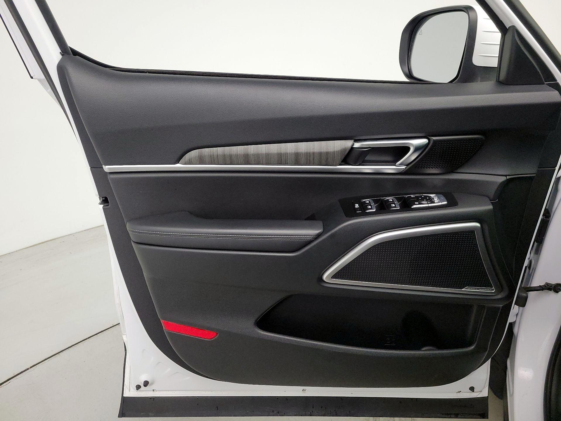 Thumbnail: 2025 Kia Telluride - 12