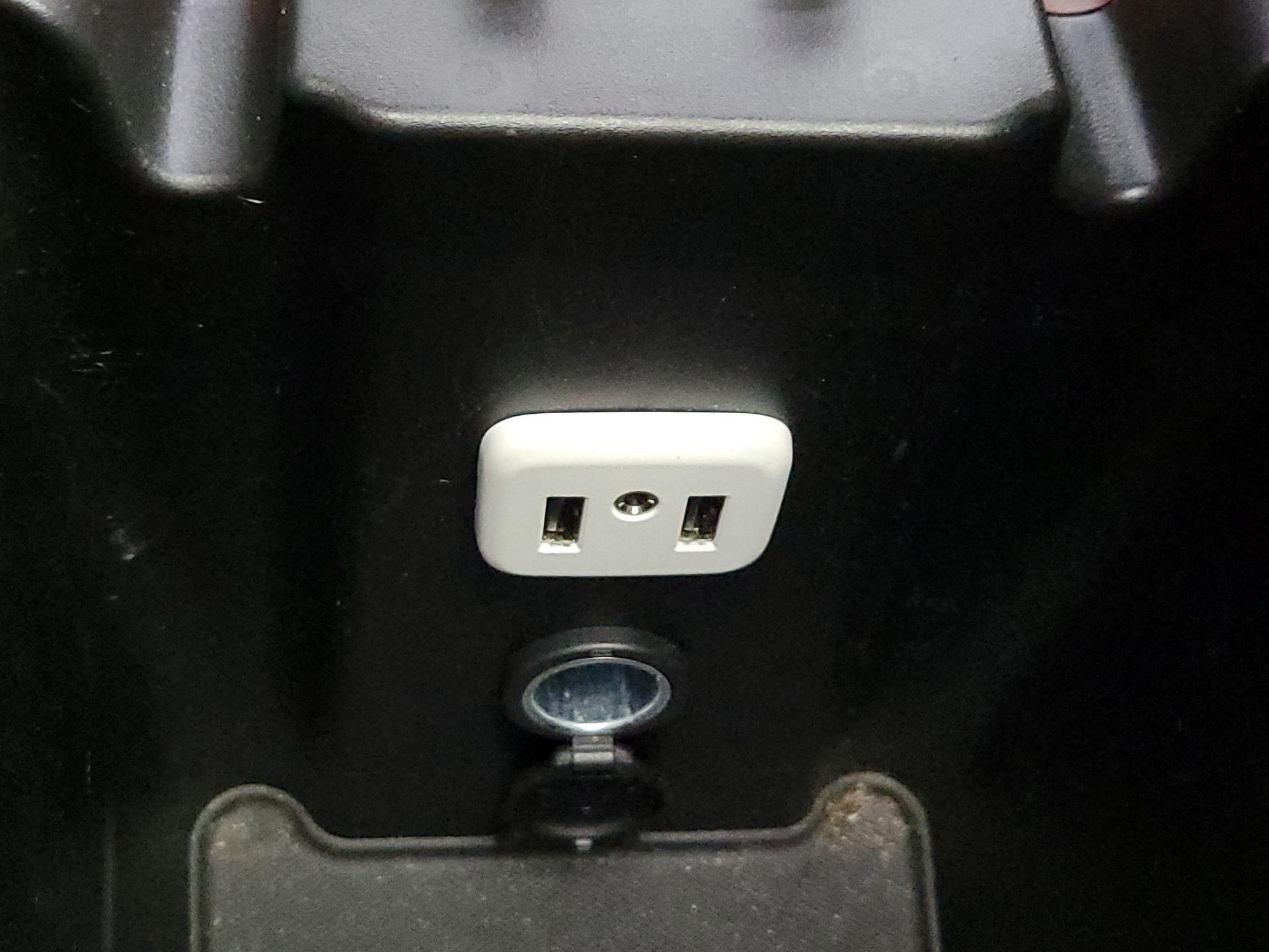 Thumbnail: 2017 Buick Envision - 19