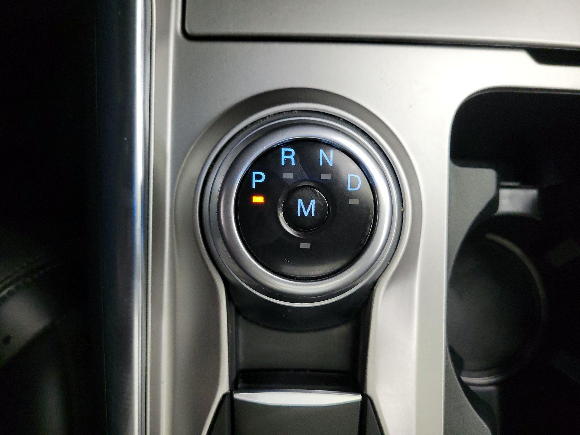 Thumbnail: 2020 Ford Explorer - 18