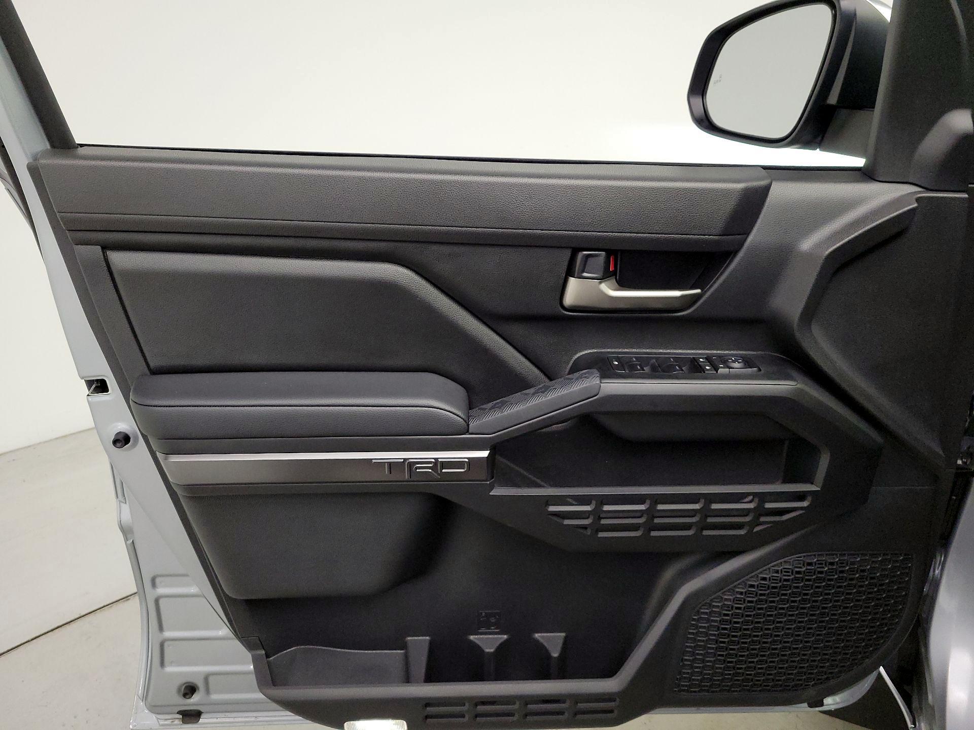 Thumbnail: 2025 Toyota Tacoma - 12