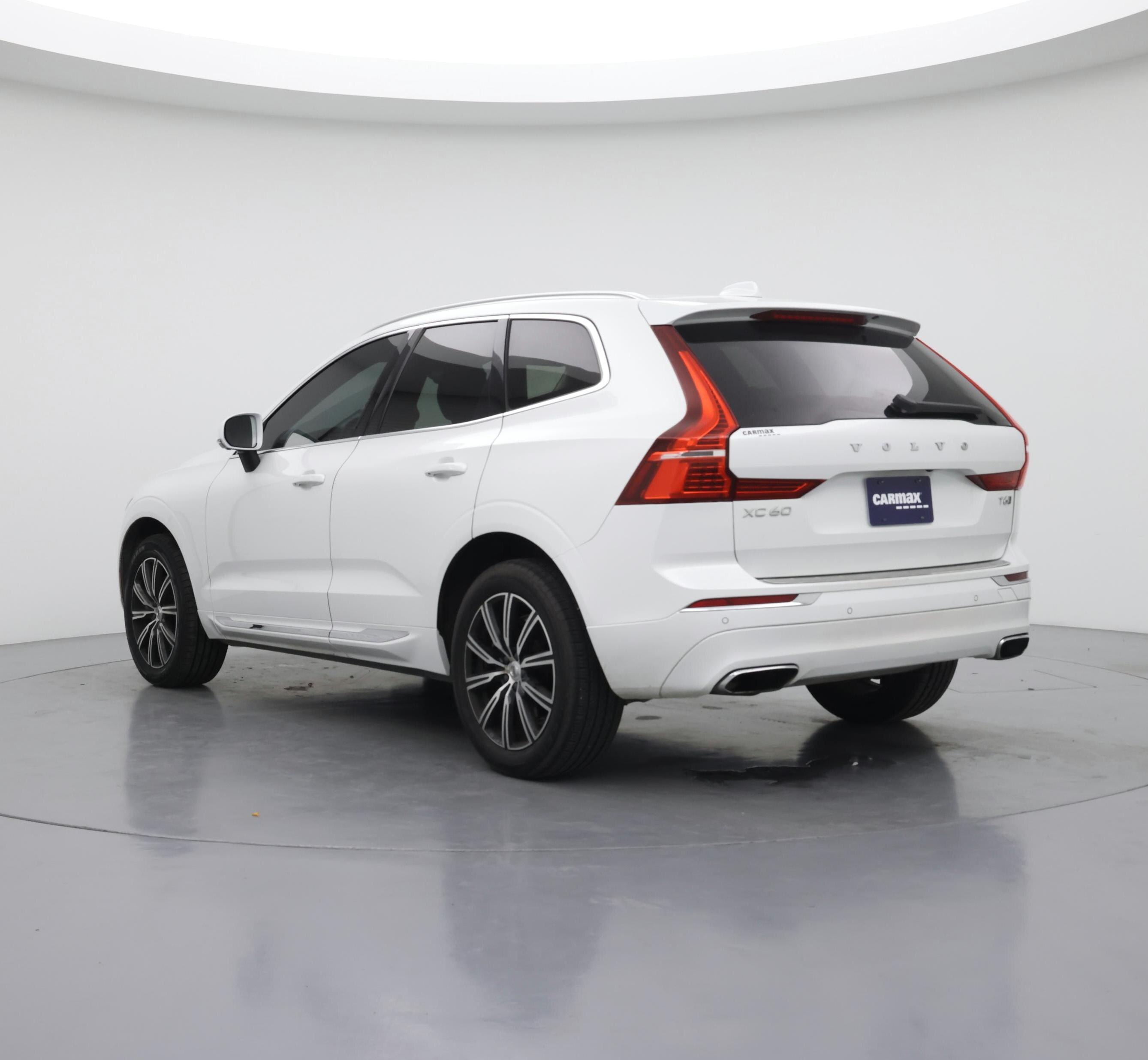 Thumbnail: 2021 Volvo XC60 - 2