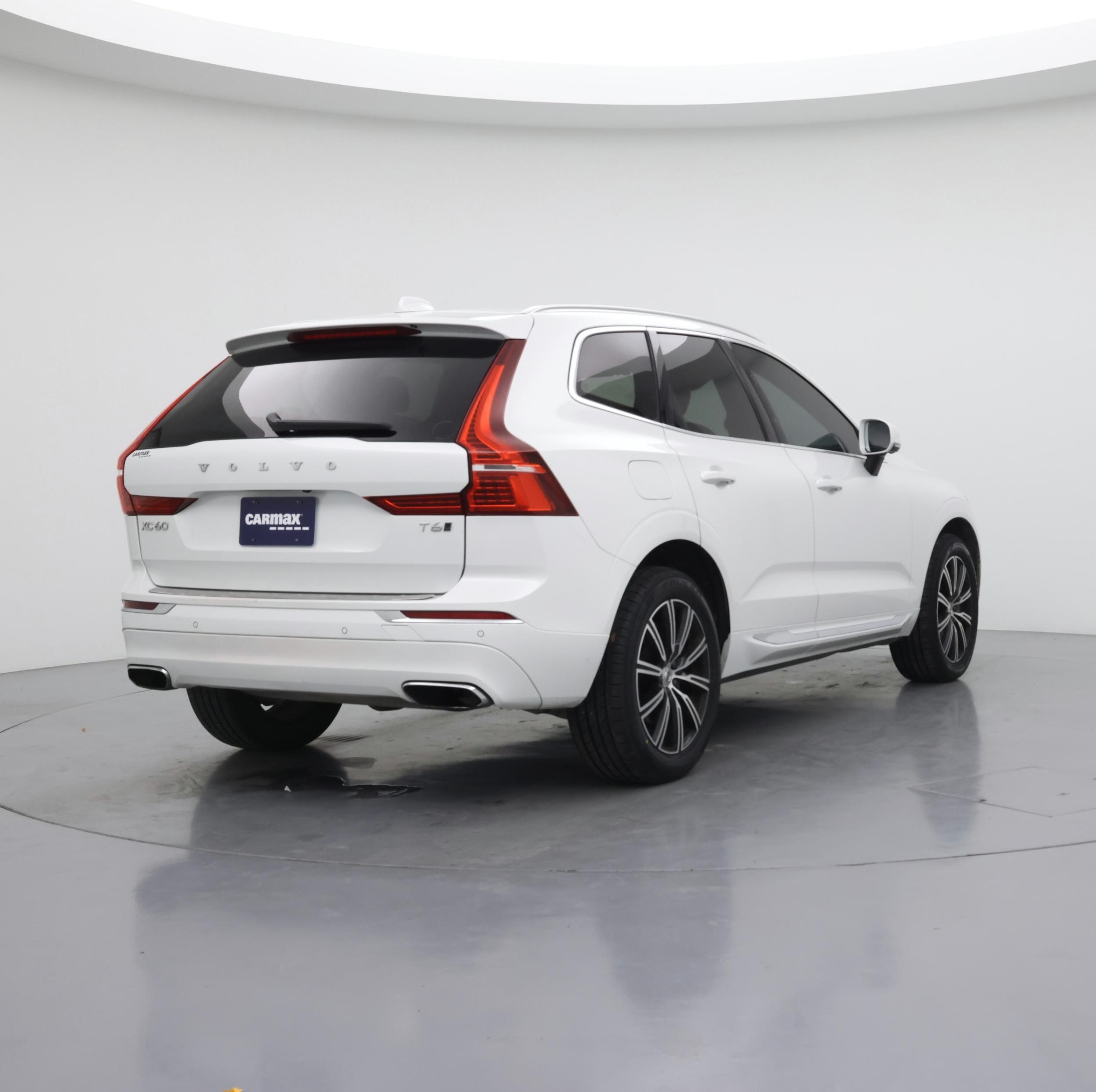Thumbnail: 2021 Volvo XC60 - 8