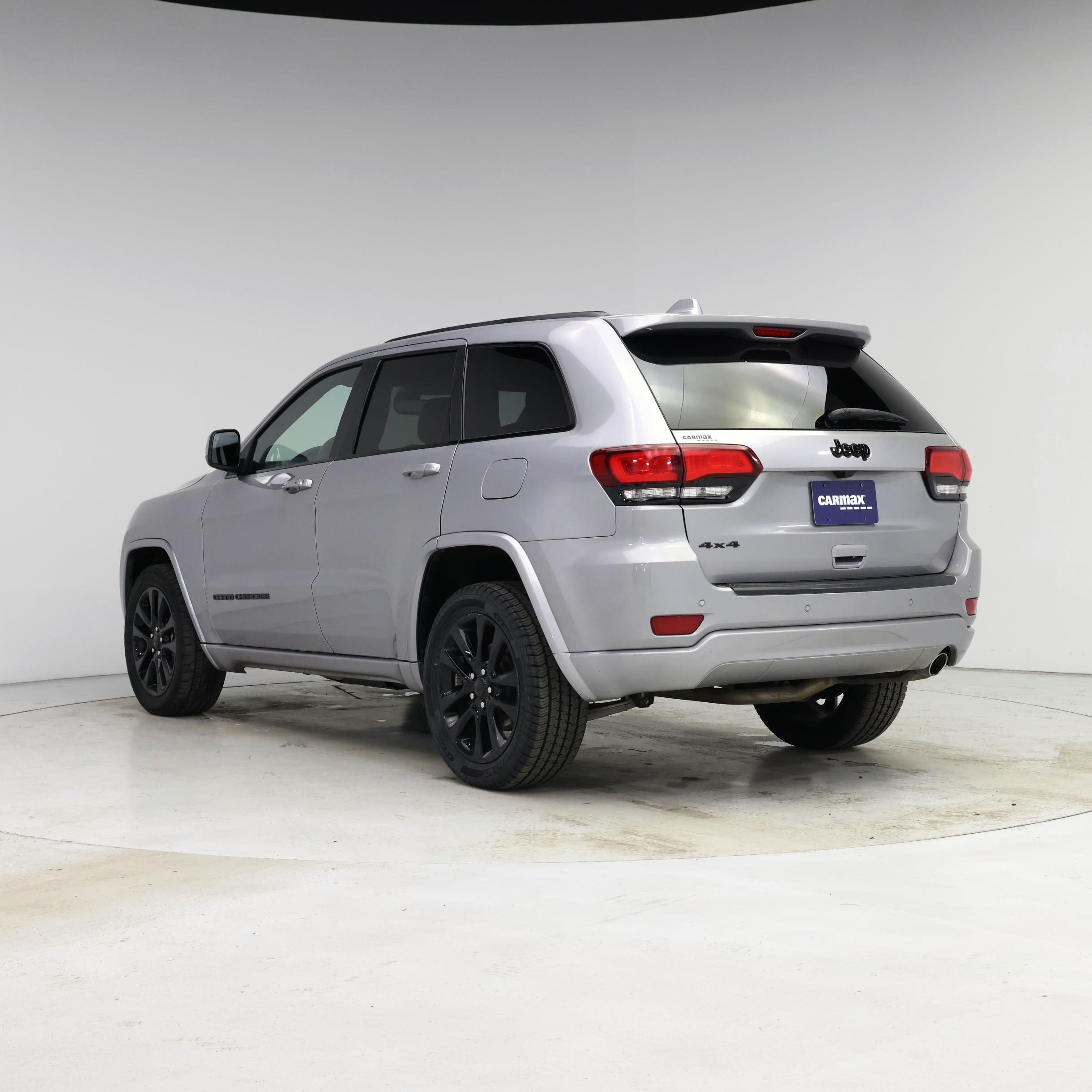 Thumbnail: 2019 Jeep Grand Cherokee - 2