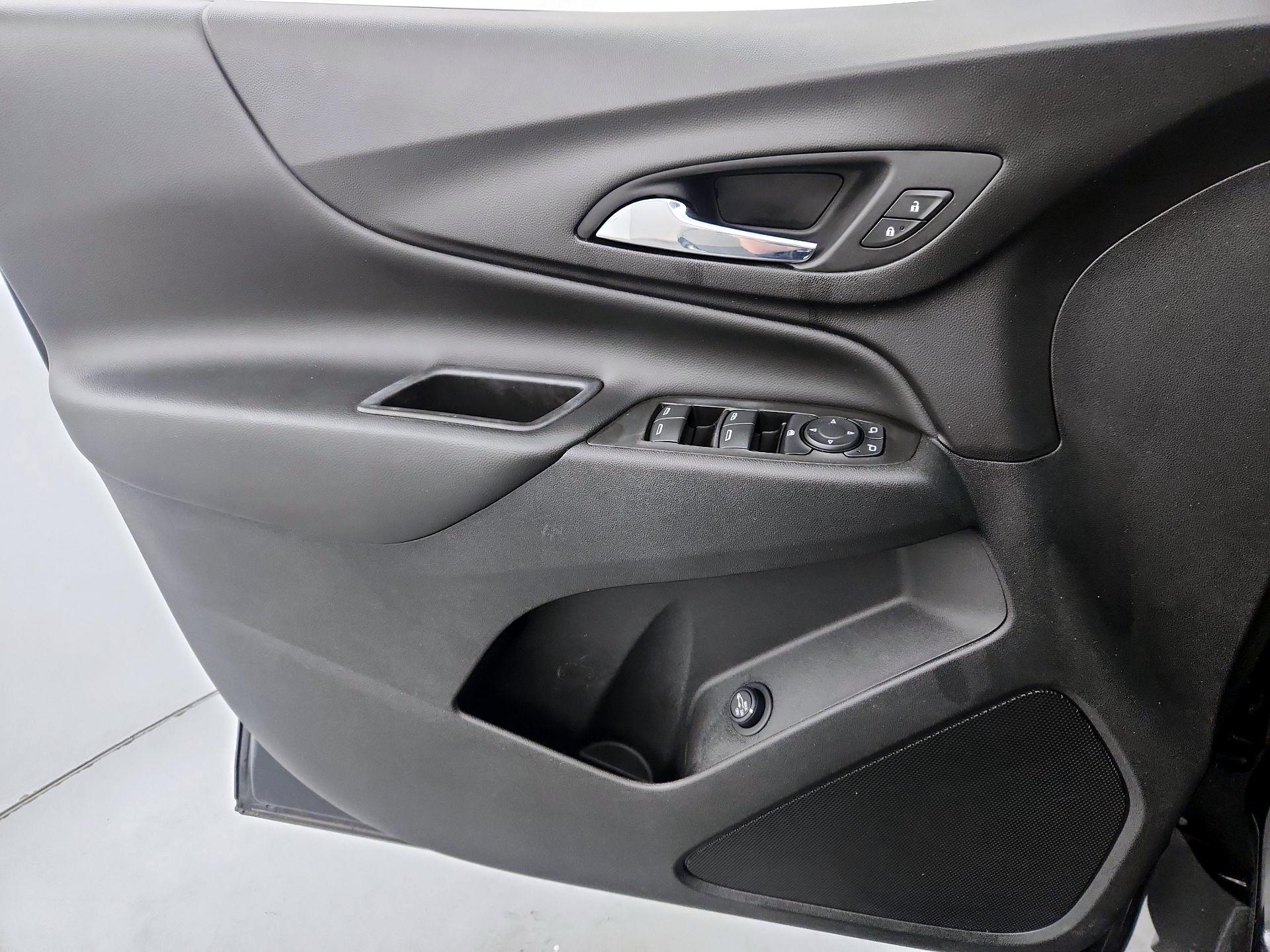 Thumbnail: 2021 Chevrolet Equinox - 12