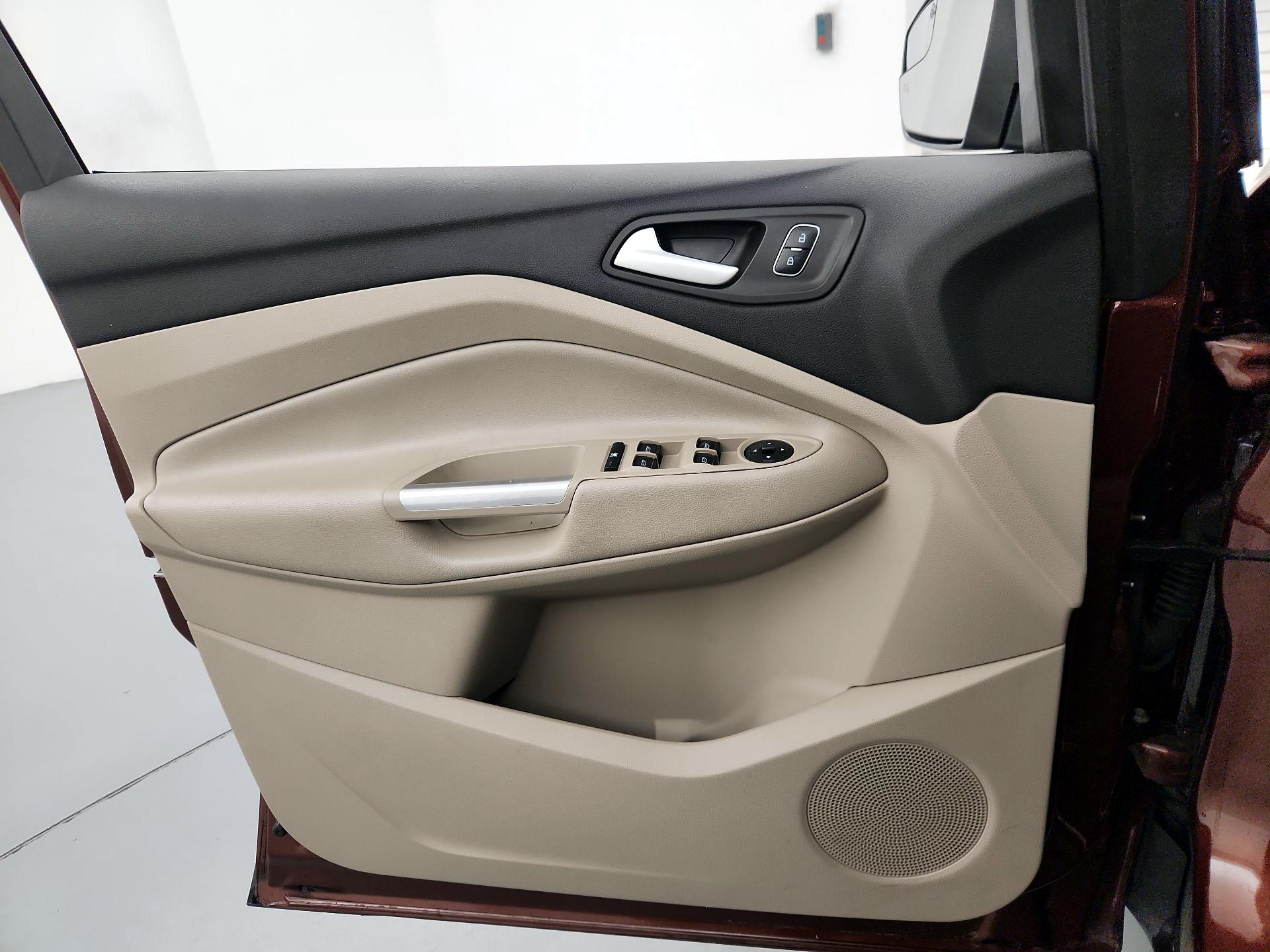 Thumbnail: 2018 Ford Escape - 12