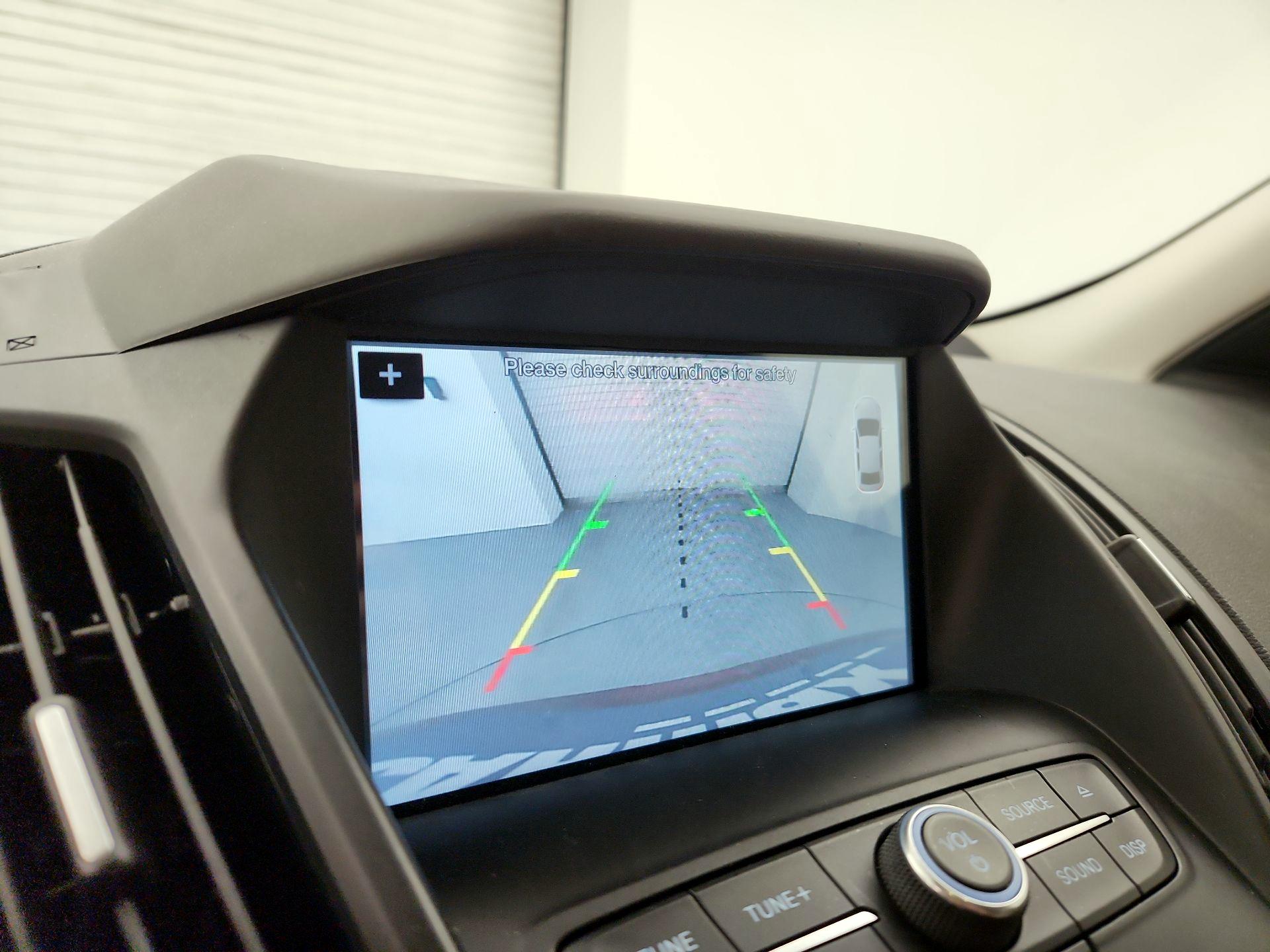 Thumbnail: 2018 Ford Escape - 14