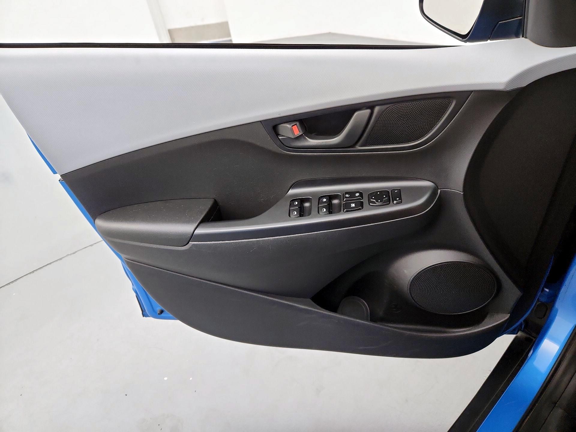 Thumbnail: 2019 Hyundai Kona - 12