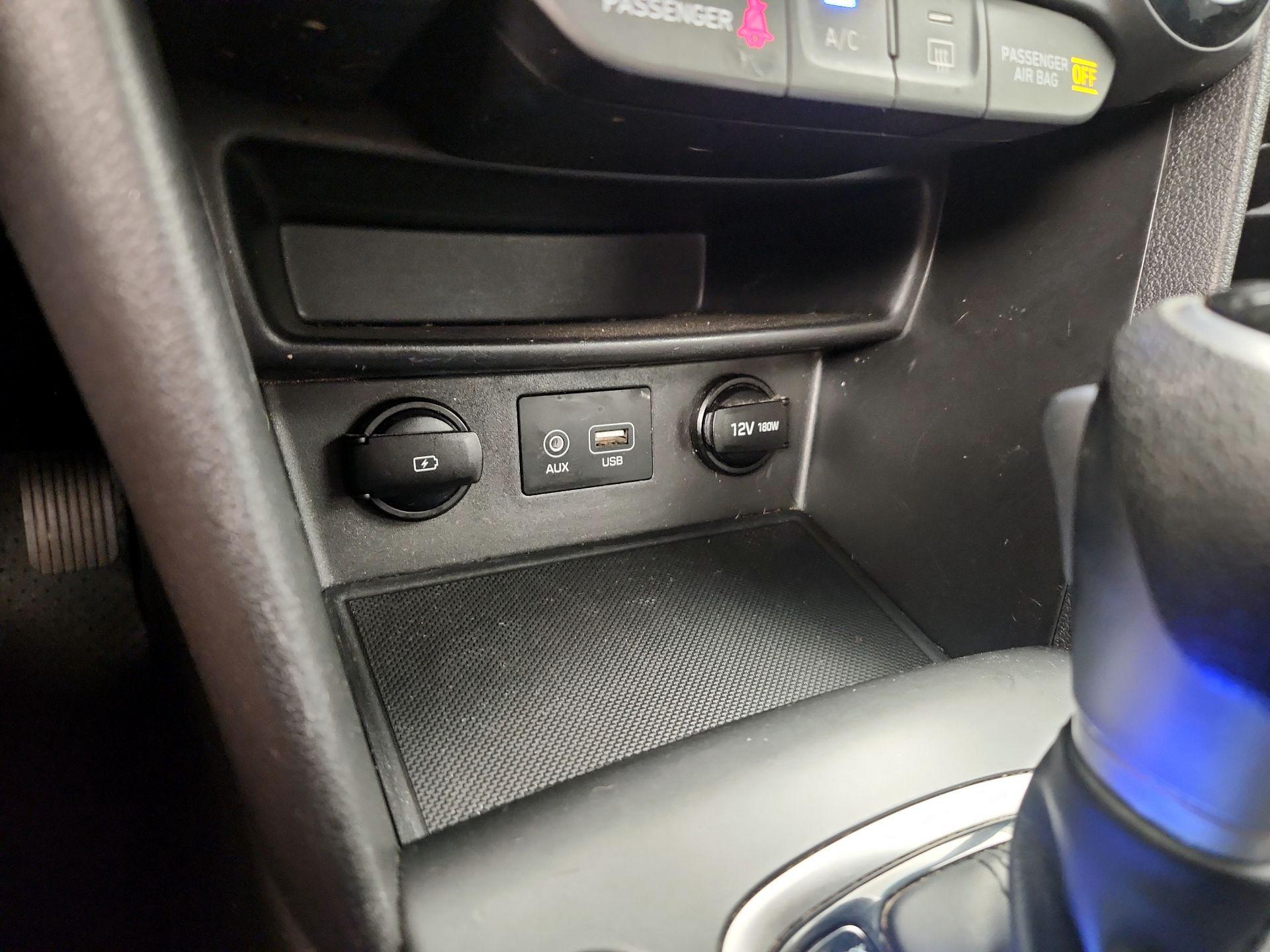 Thumbnail: 2019 Hyundai Kona - 18