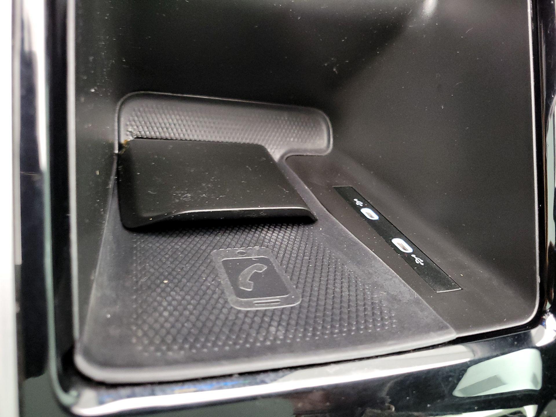 Thumbnail: 2023 Volkswagen ID.4 - 19