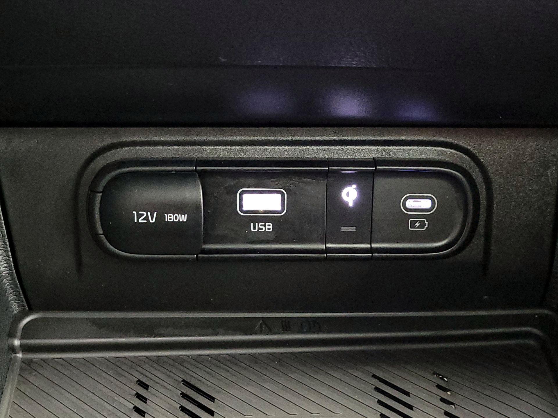 Thumbnail: 2024 Kia Sportage - 19