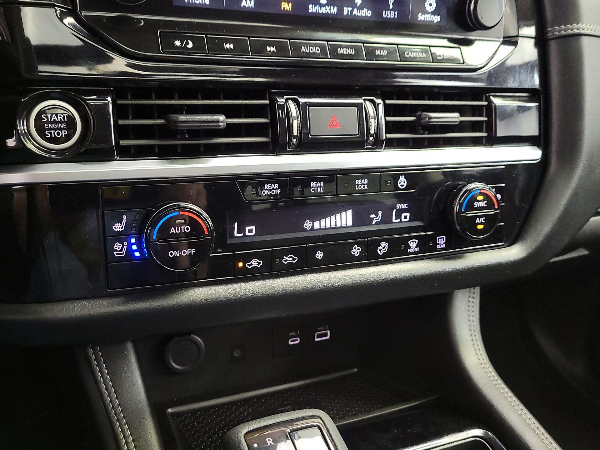 Thumbnail: 2023 Nissan Pathfinder - 17