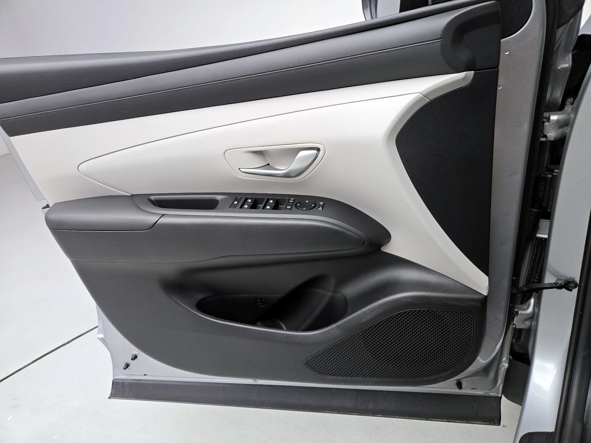 Thumbnail: 2025 Hyundai Tucson - 12