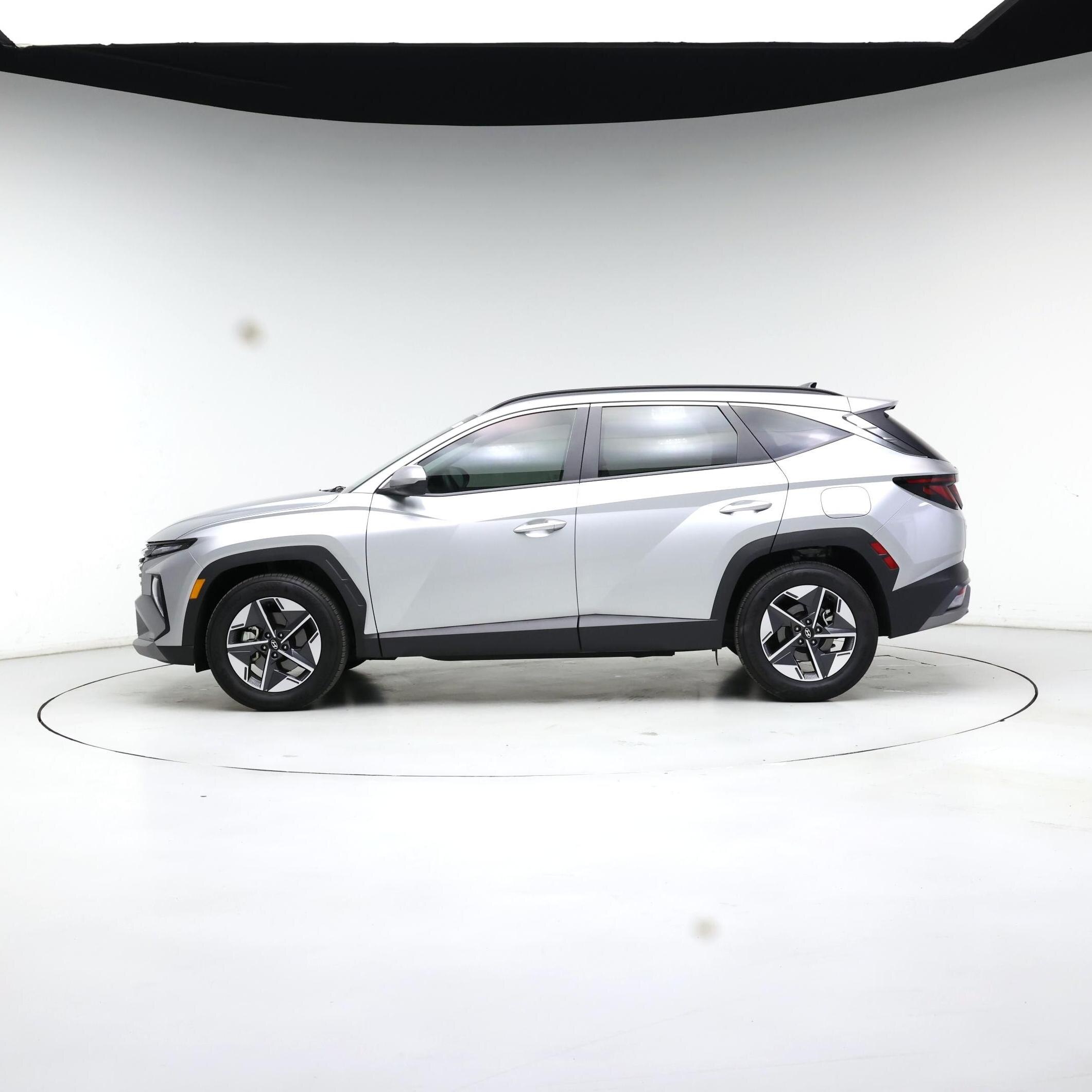 Thumbnail: 2025 Hyundai Tucson - 3