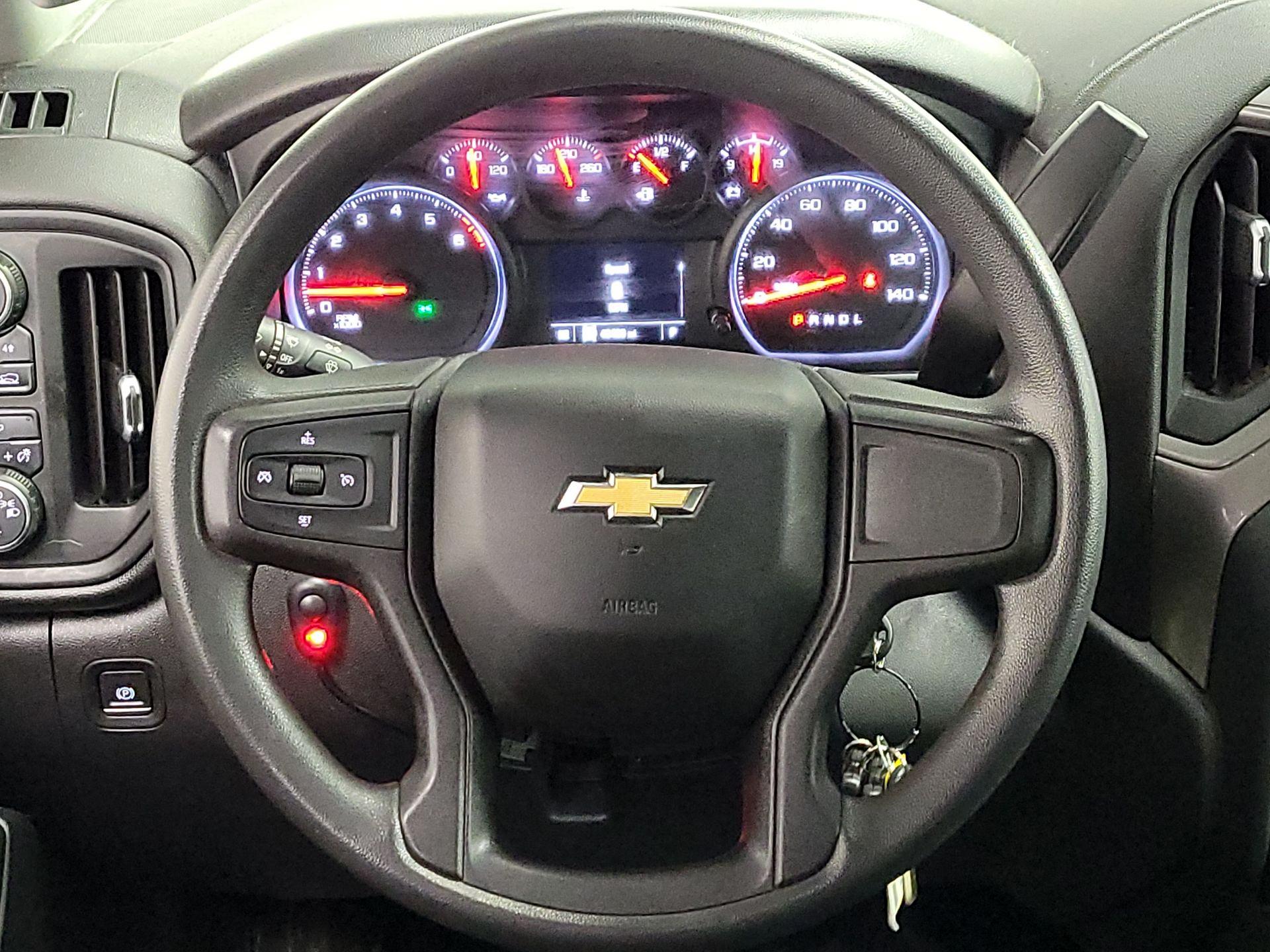 Thumbnail: 2021 Chevrolet Silverado 1500 - 10