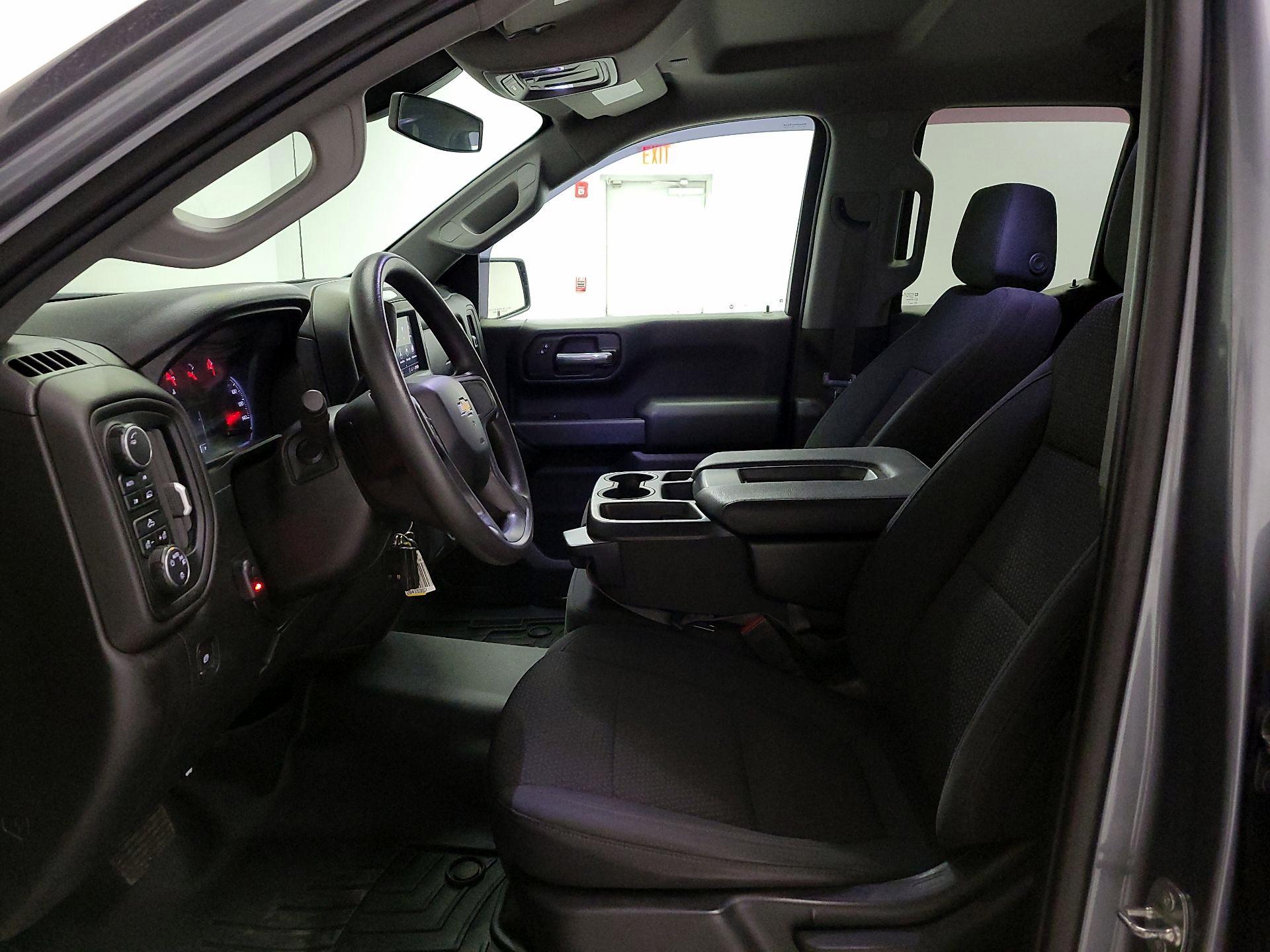 Thumbnail: 2021 Chevrolet Silverado 1500 - 11