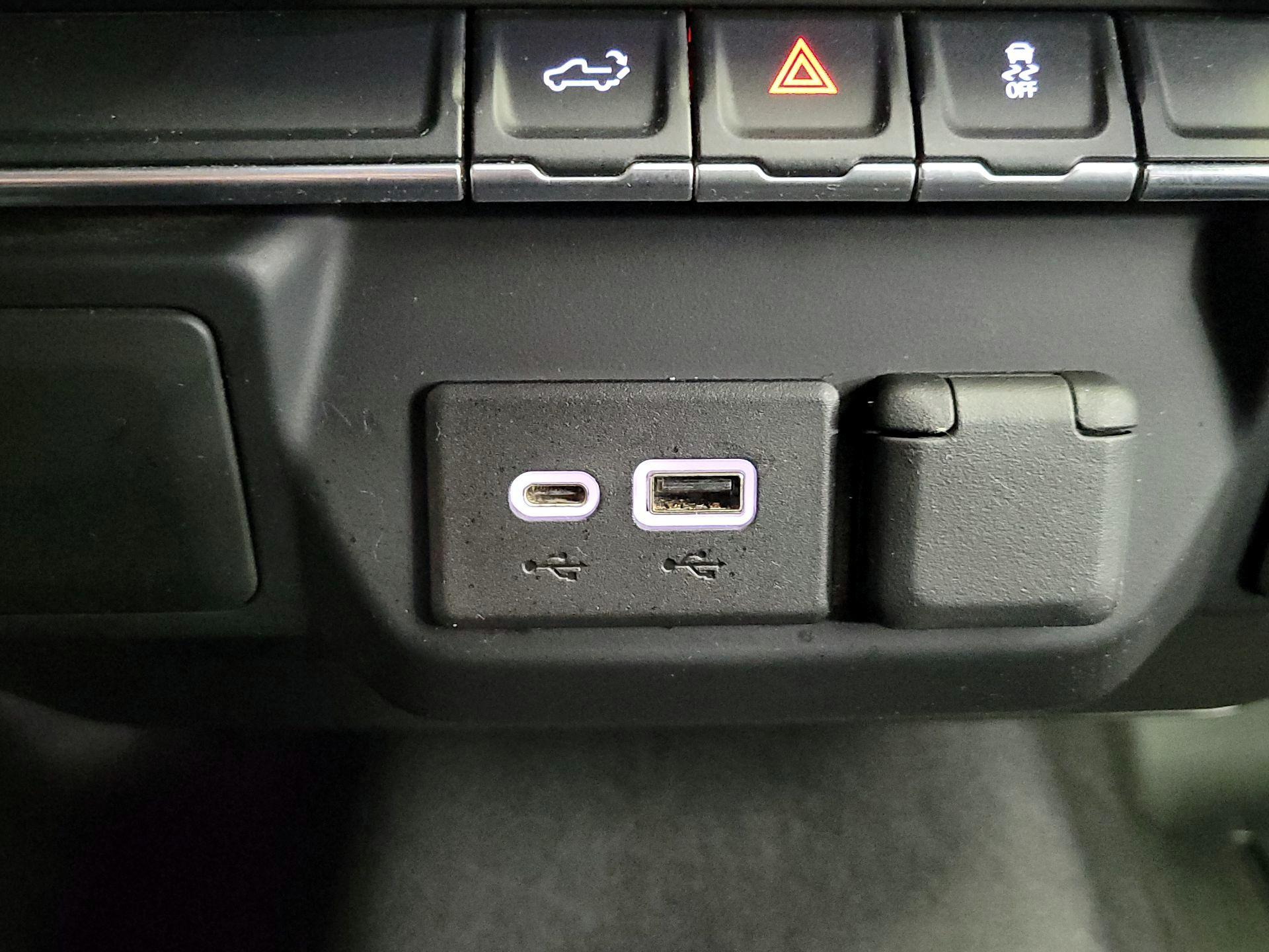 Thumbnail: 2021 Chevrolet Silverado 1500 - 18