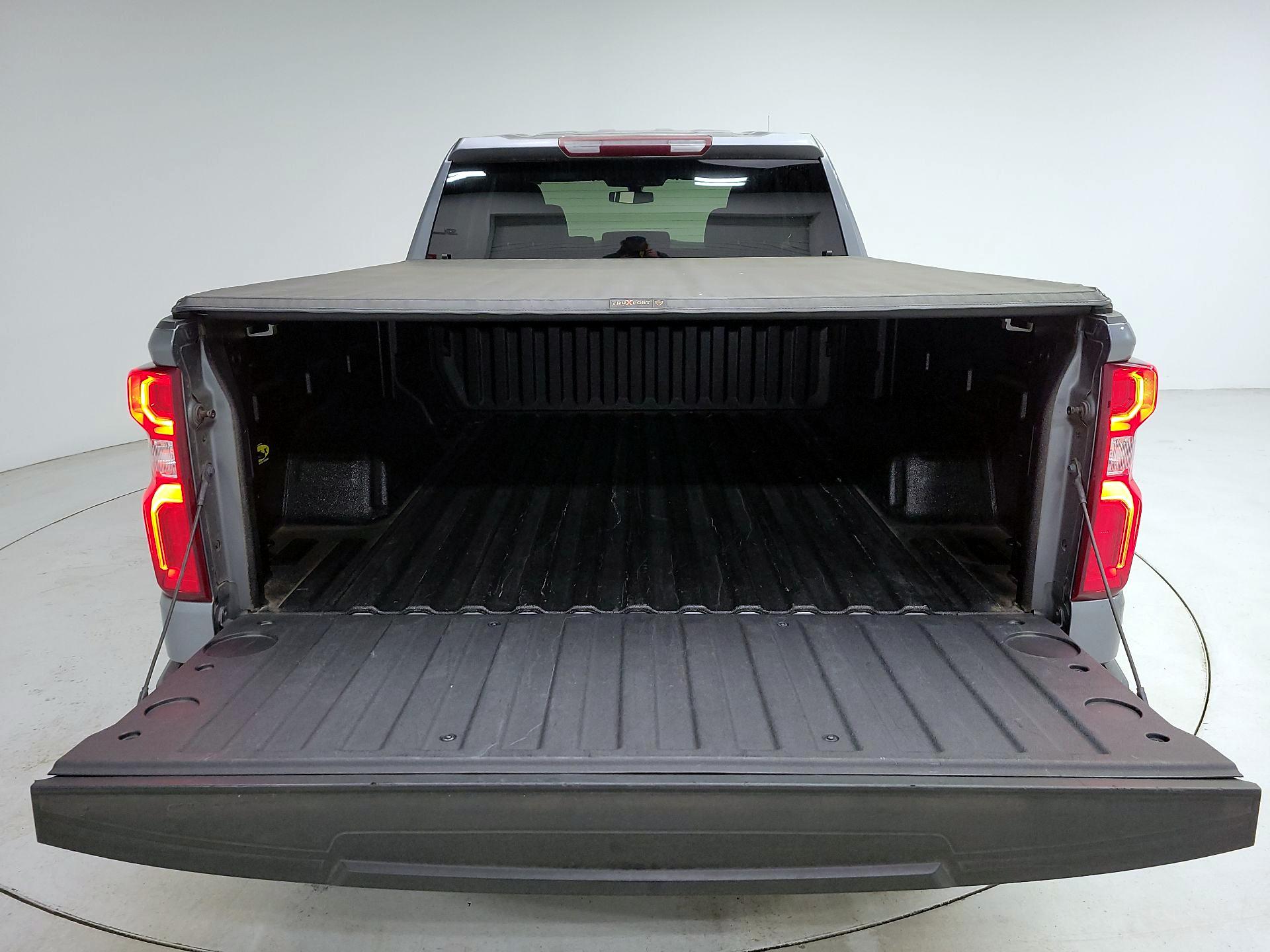 Thumbnail: 2021 Chevrolet Silverado 1500 - 20