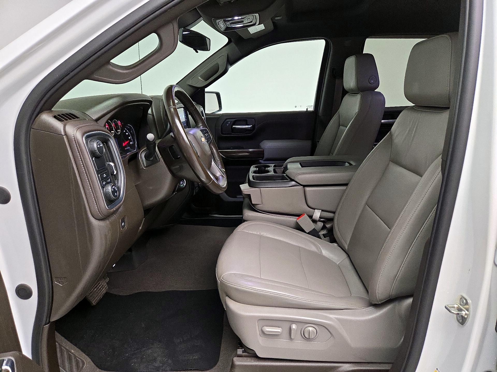 Thumbnail: 2020 Chevrolet Silverado 1500 - 11