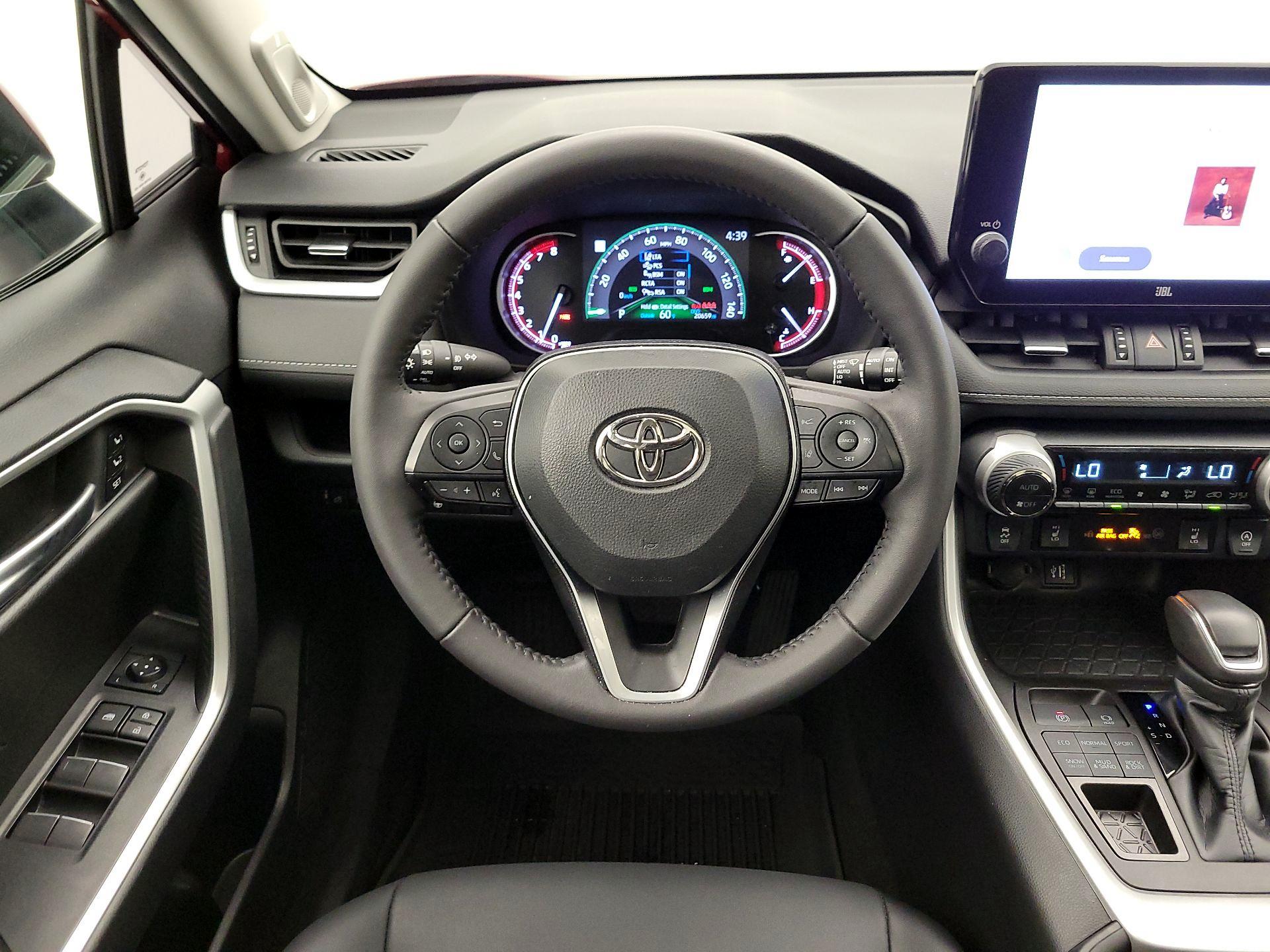 Thumbnail: 2023 Toyota RAV4 - 10