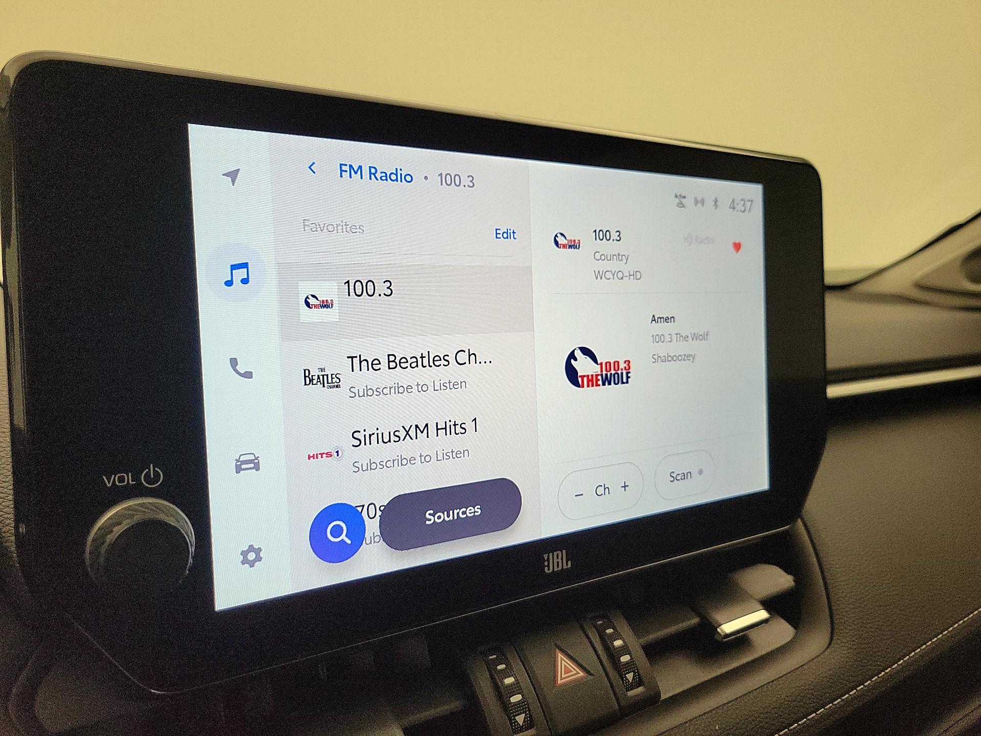 Thumbnail: 2023 Toyota RAV4 - 15