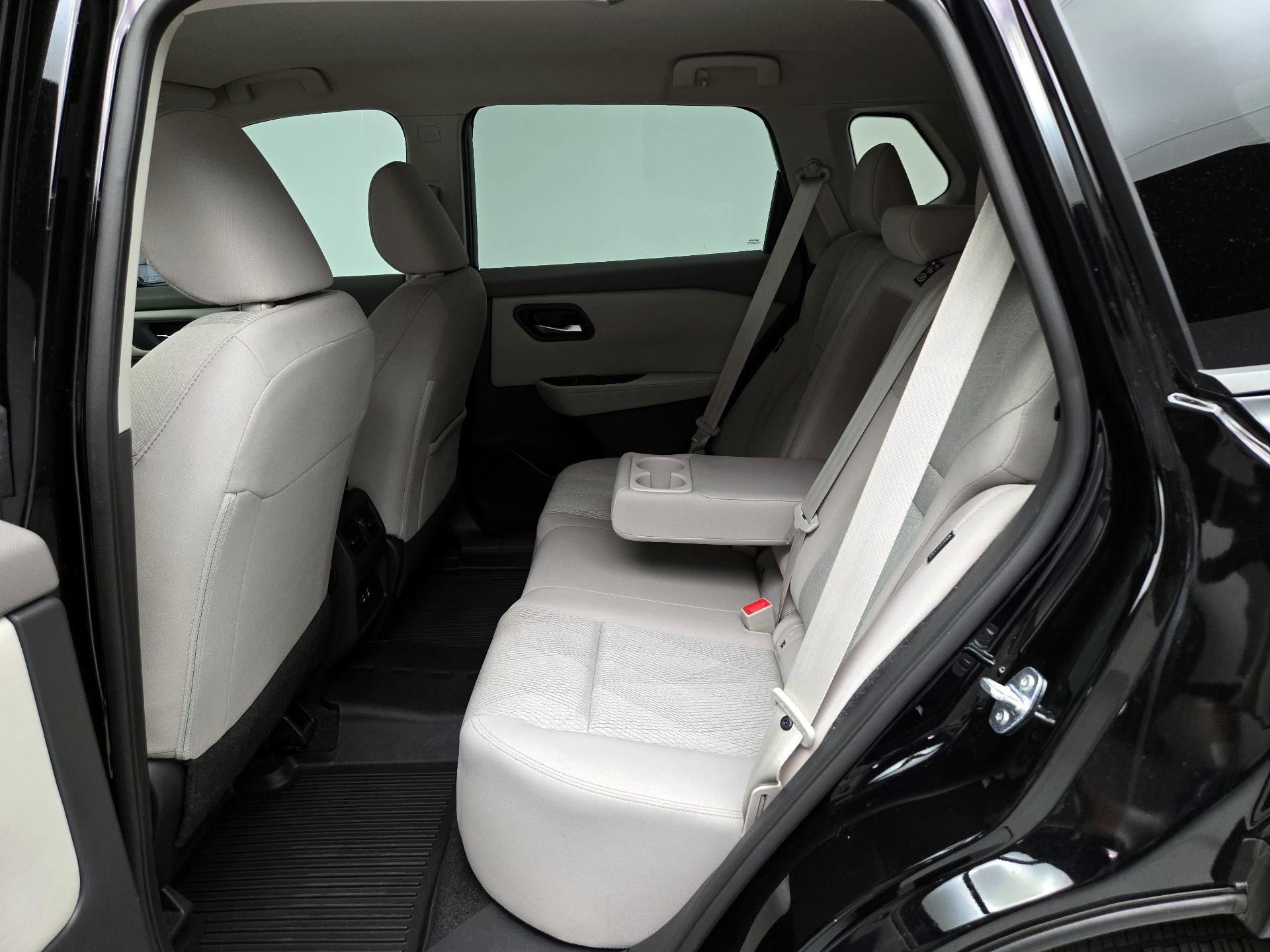 Thumbnail: 2024 Nissan Rogue - 19