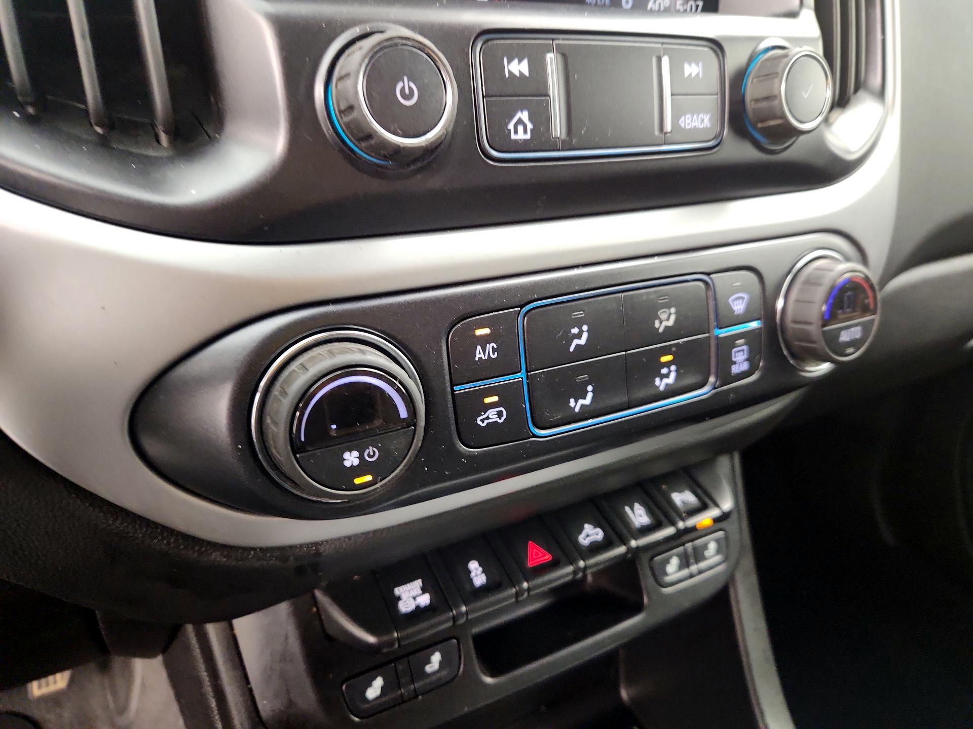 Thumbnail: 2021 Chevrolet Colorado - 16