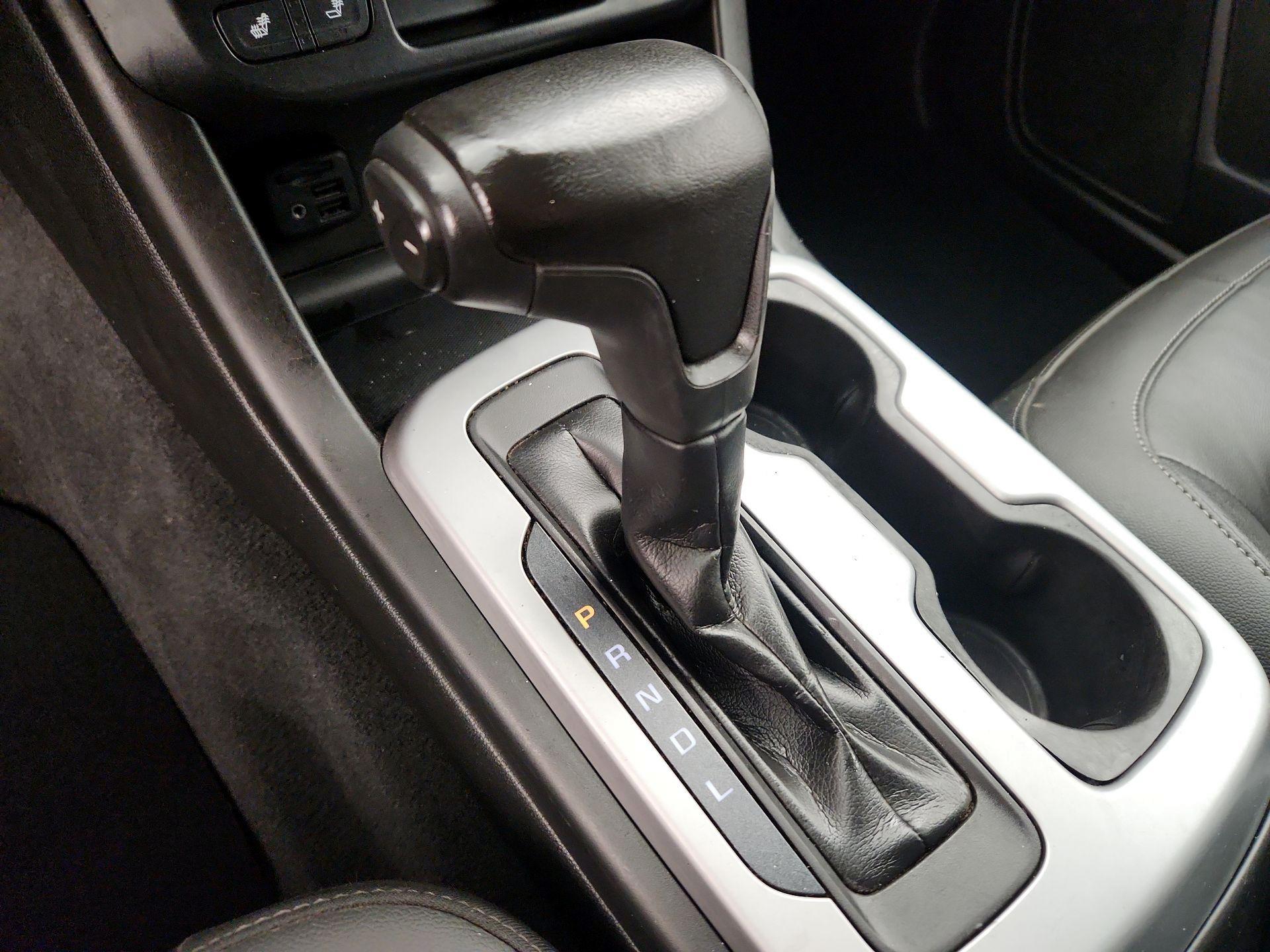 Thumbnail: 2021 Chevrolet Colorado - 17