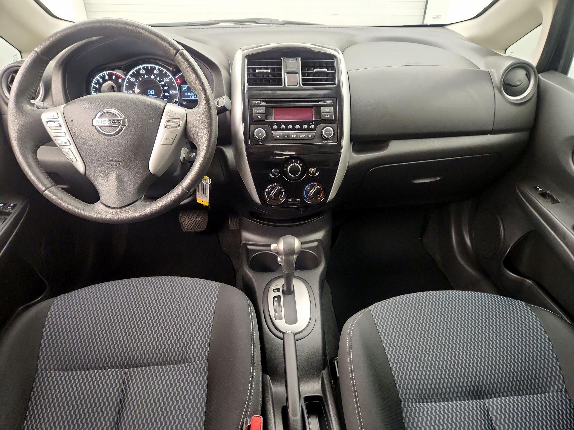Thumbnail: 2015 Nissan Versa Note - 9