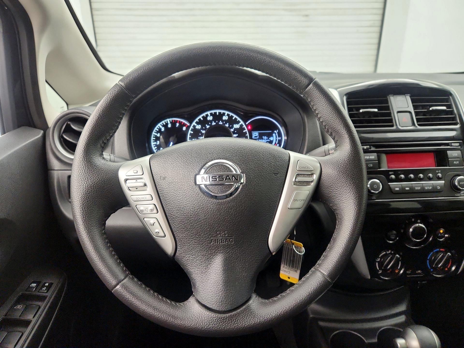 Thumbnail: 2015 Nissan Versa Note - 10