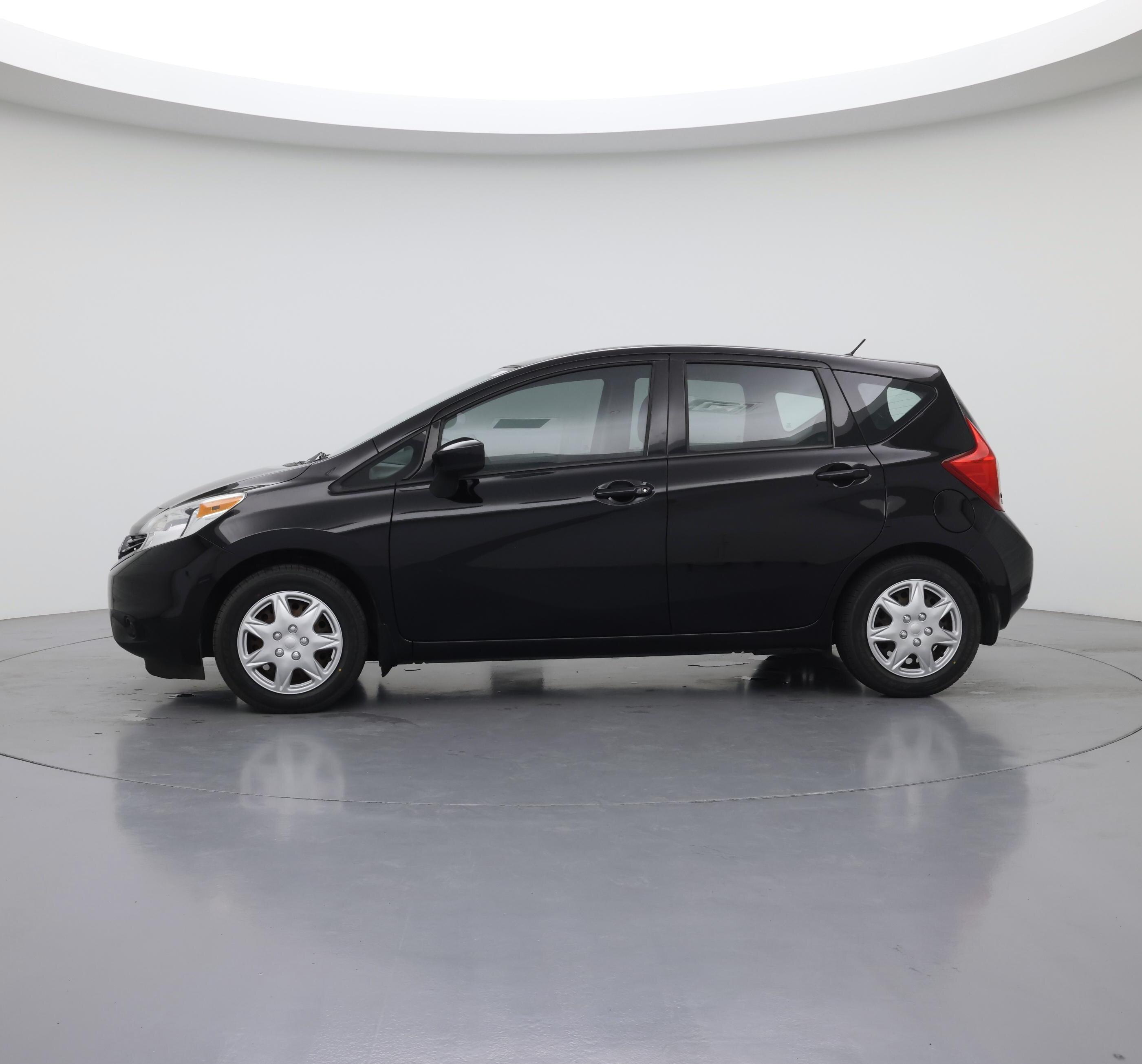 Thumbnail: 2015 Nissan Versa Note - 3
