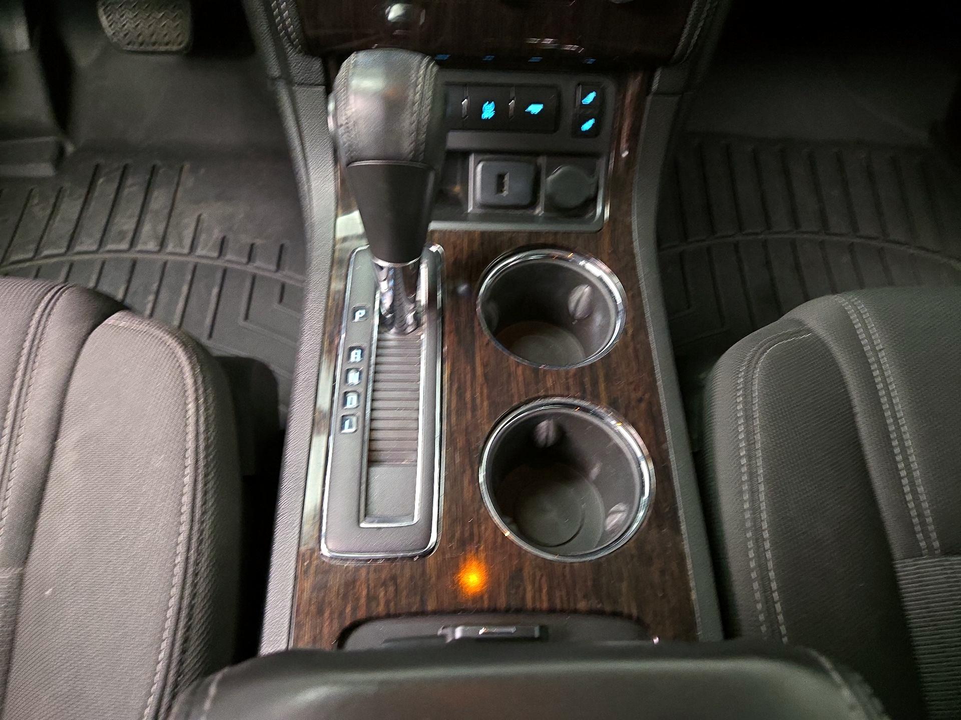 Thumbnail: 2015 Chevrolet Traverse - 17