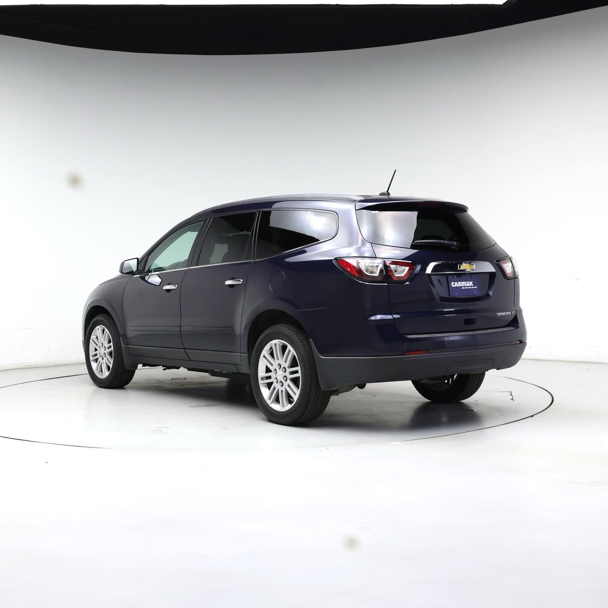 Thumbnail: 2015 Chevrolet Traverse - 2