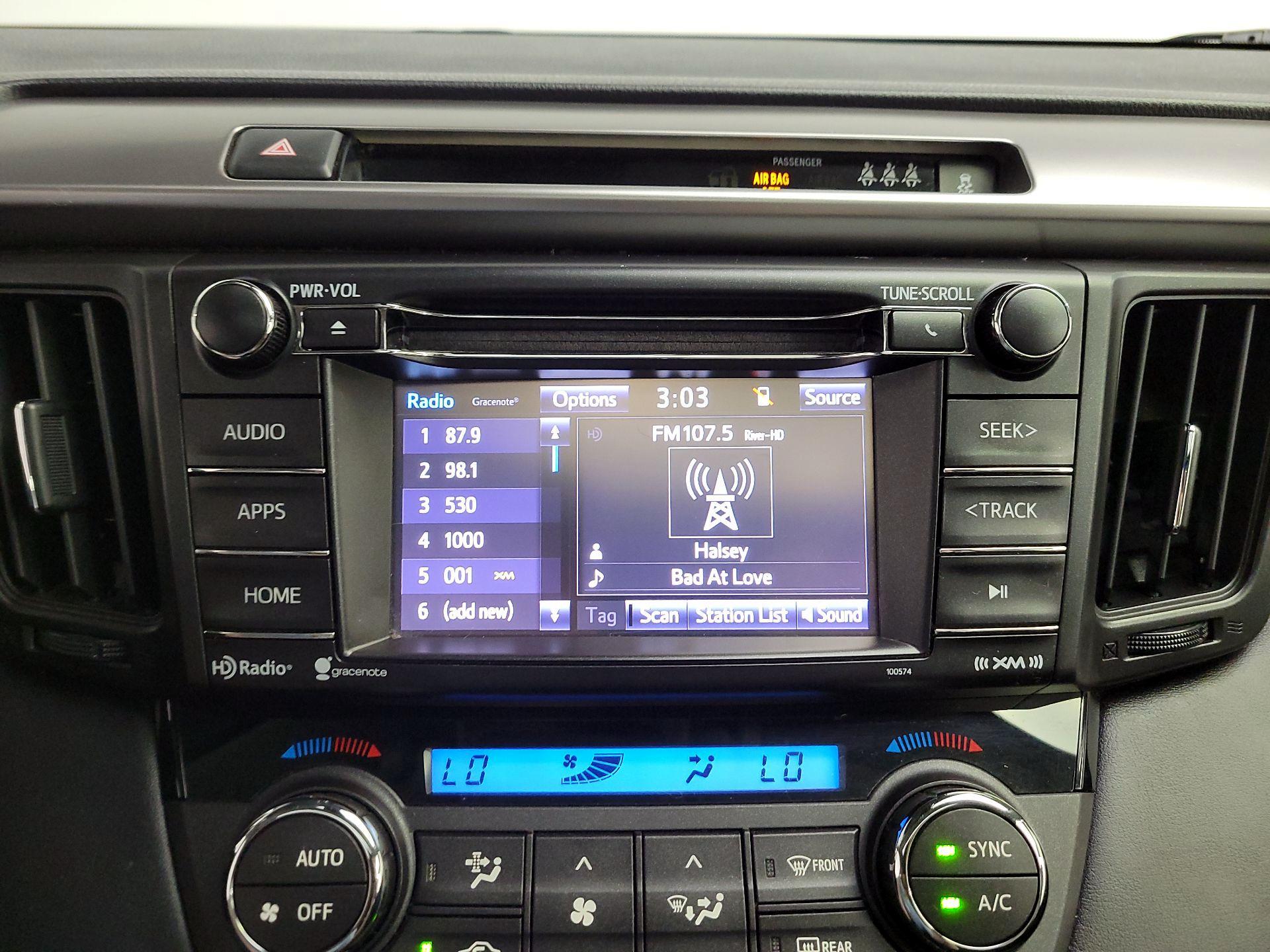 Thumbnail: 2017 Toyota RAV4 - 15