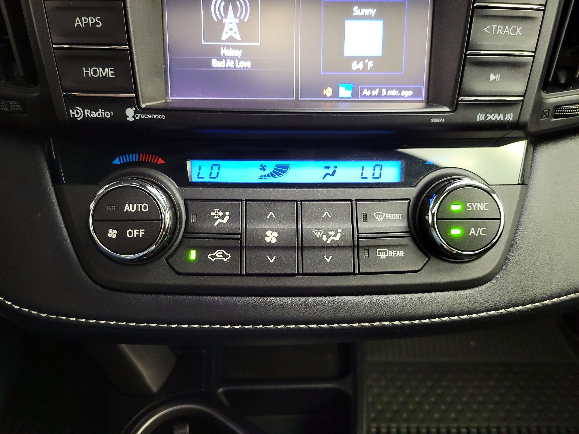 Thumbnail: 2017 Toyota RAV4 - 16