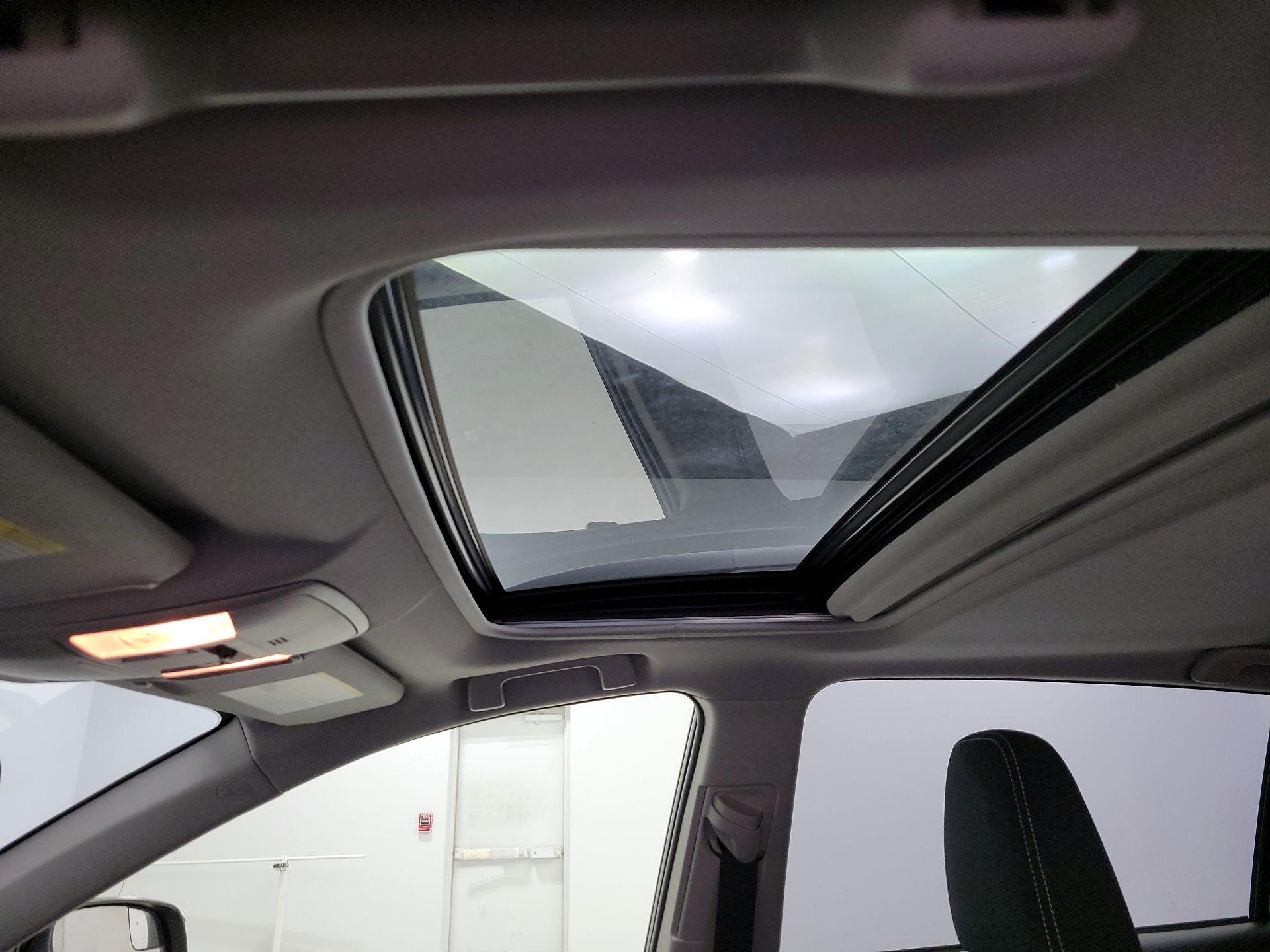 Thumbnail: 2017 Toyota RAV4 - 19