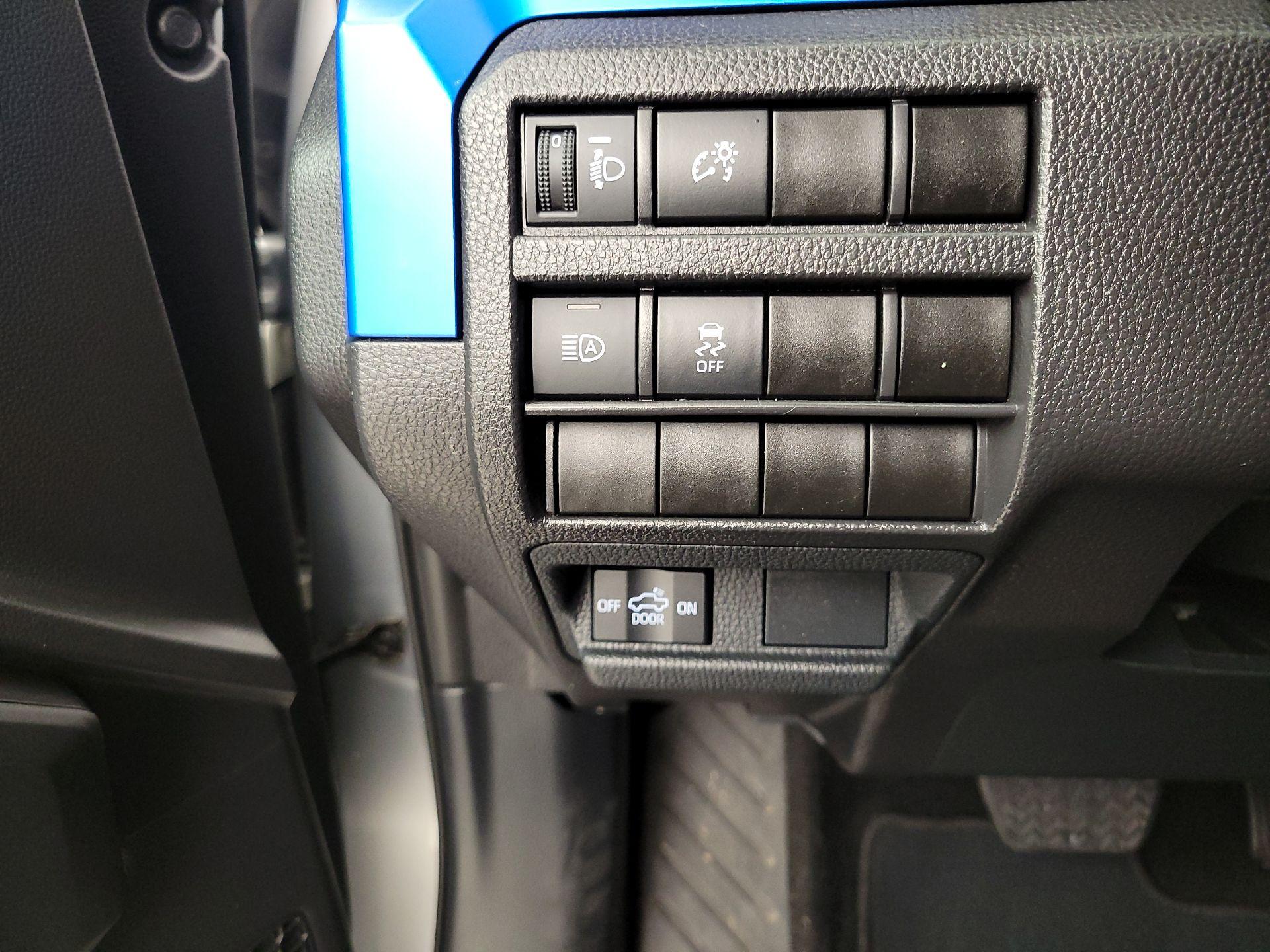 Thumbnail: 2024 Toyota Tacoma - 13