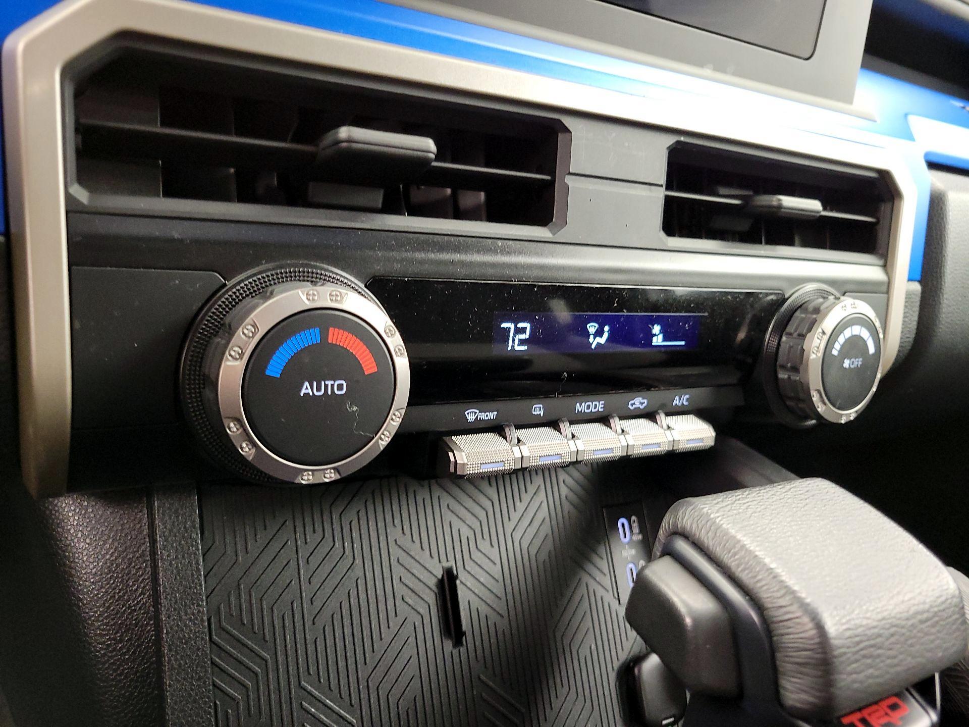 Thumbnail: 2024 Toyota Tacoma - 16