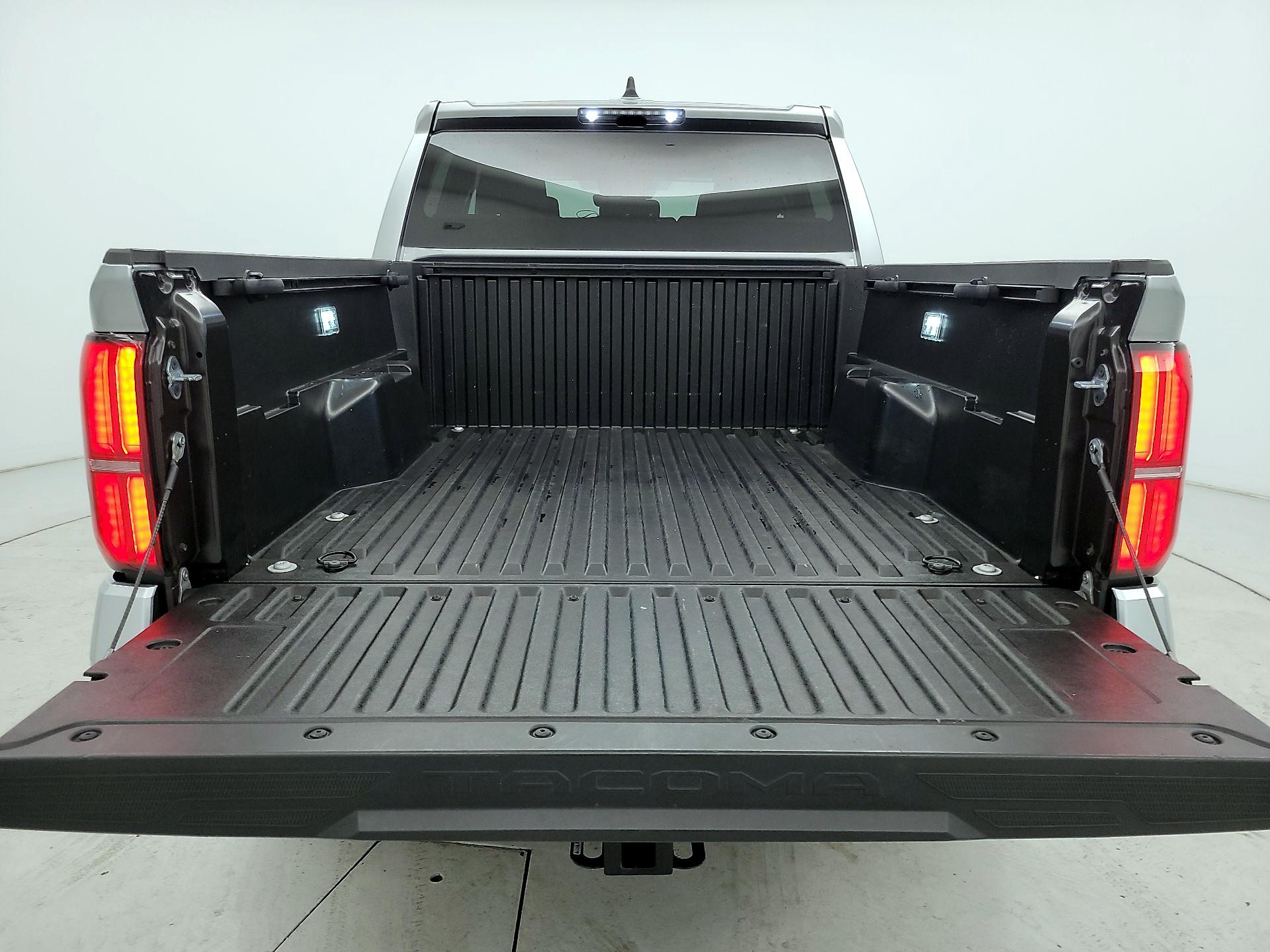 Thumbnail: 2024 Toyota Tacoma - 20