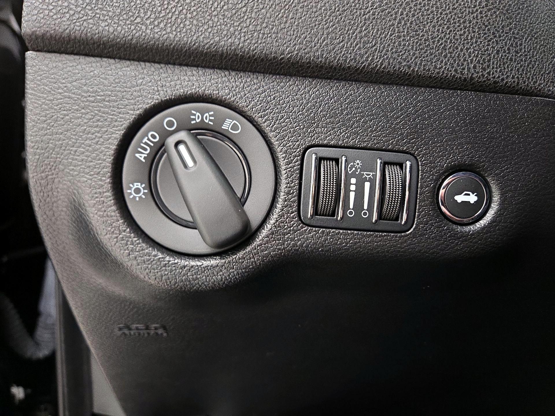 Thumbnail: 2023 Dodge Charger - 13