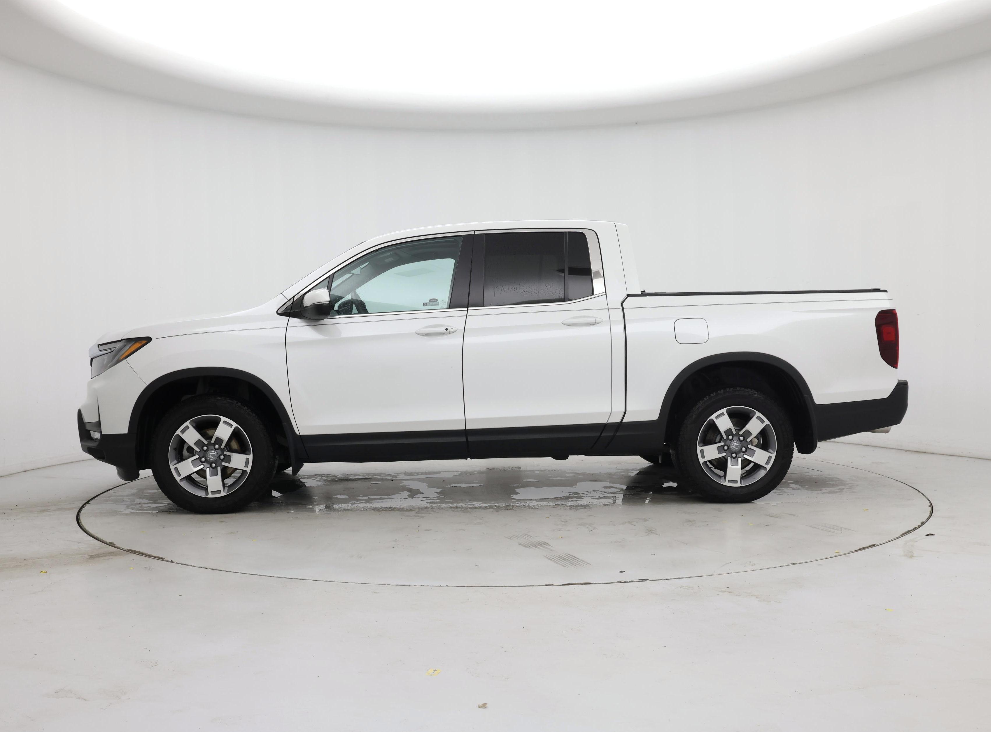 Thumbnail: 2024 Honda Ridgeline - 3