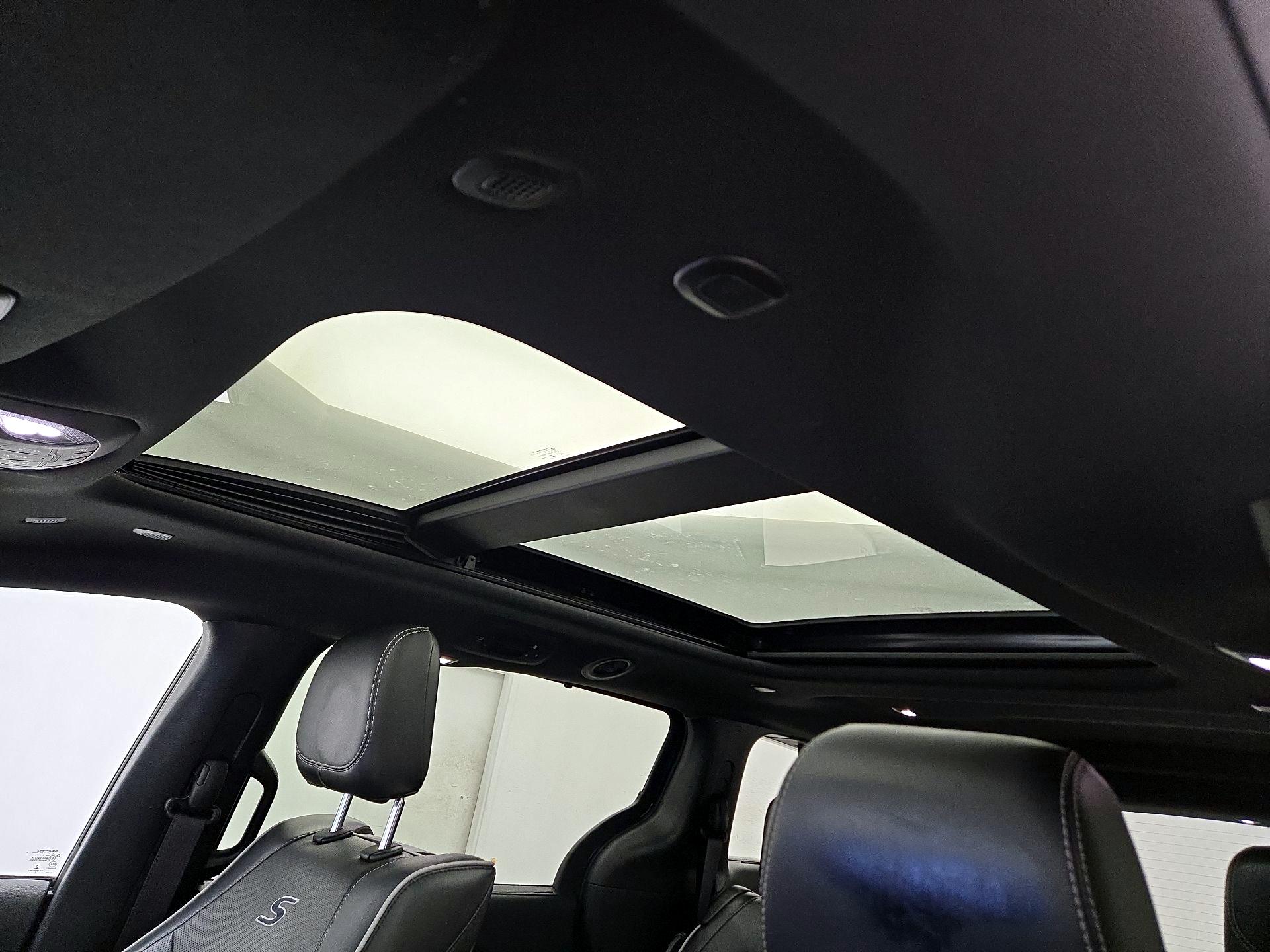 Thumbnail: 2023 Chrysler Pacifica - 19