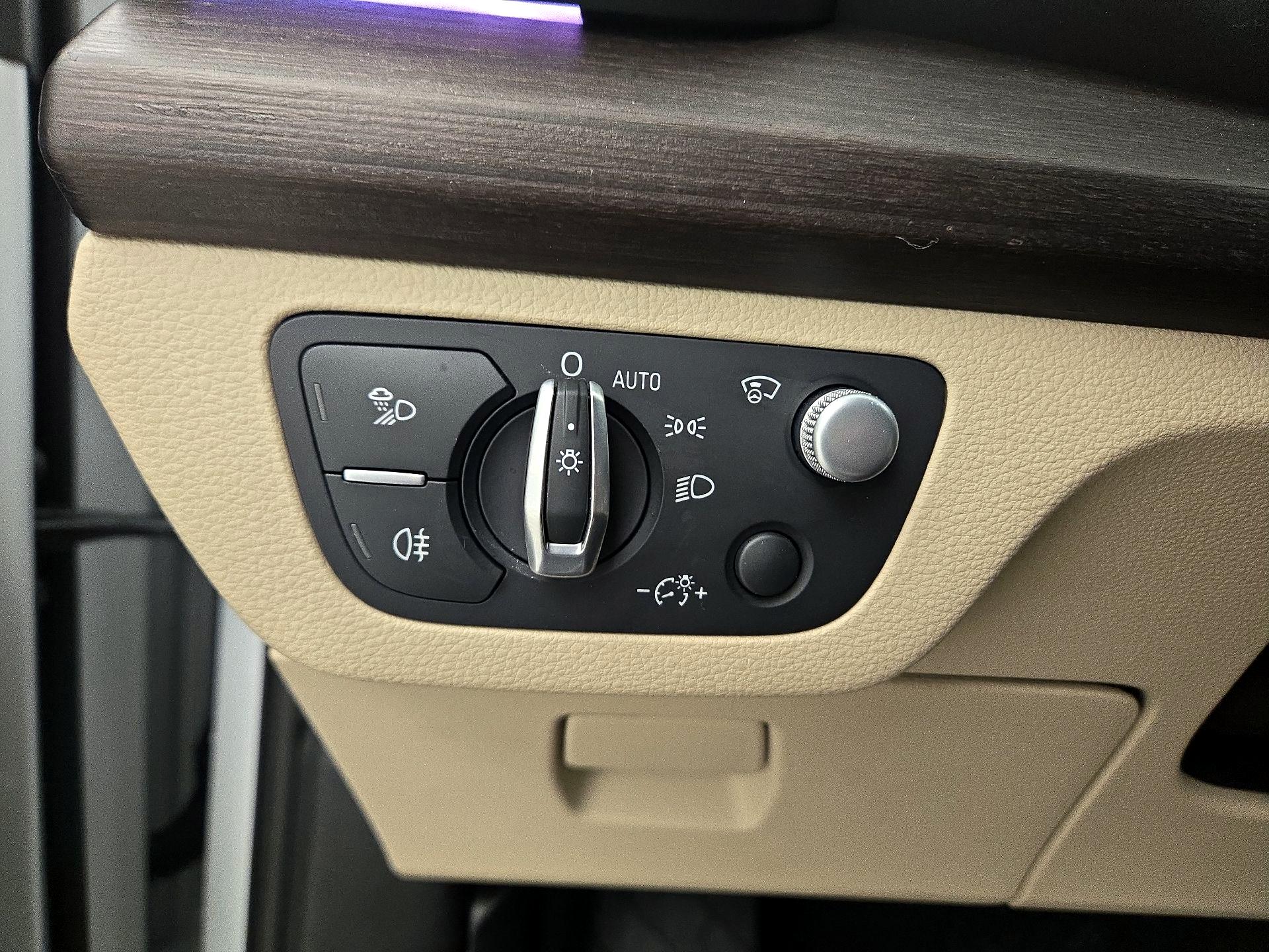 Thumbnail: 2023 Audi Q5 - 13