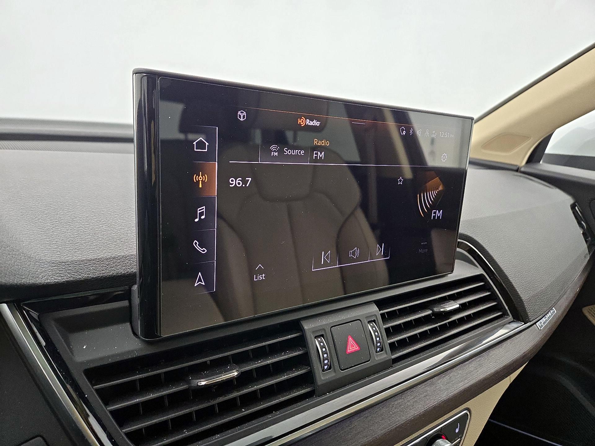 Thumbnail: 2023 Audi Q5 - 16