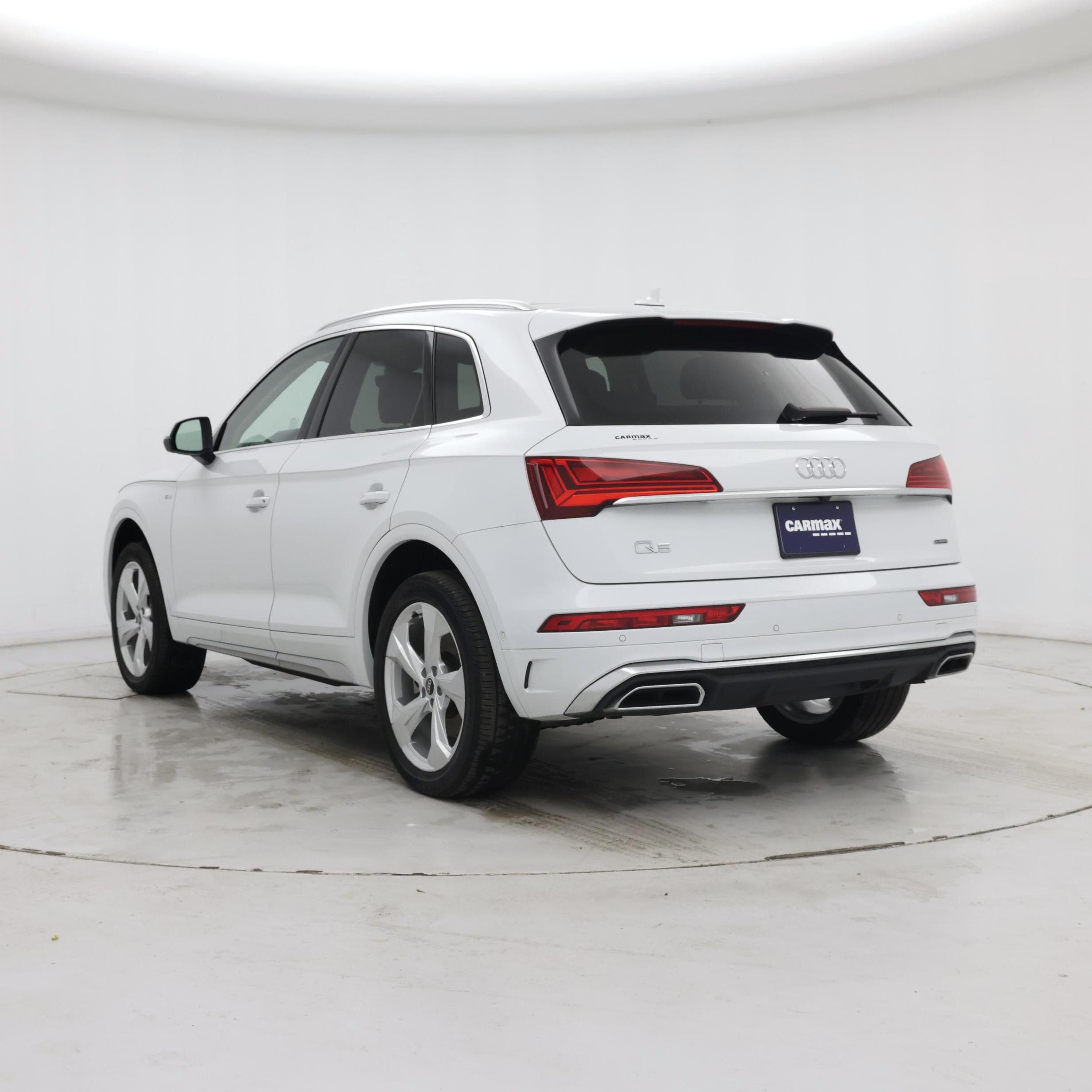 Thumbnail: 2023 Audi Q5 - 2