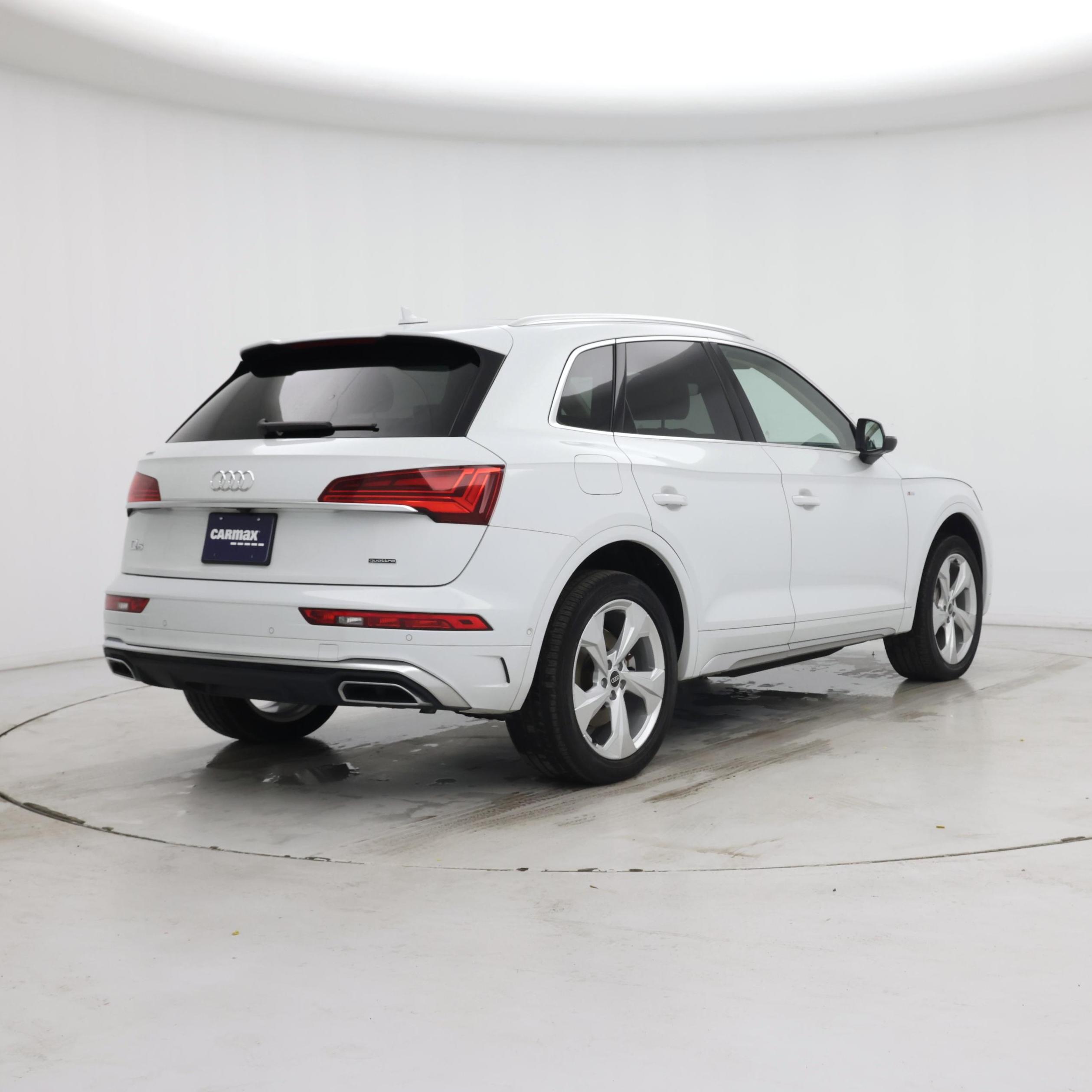 Thumbnail: 2023 Audi Q5 - 8