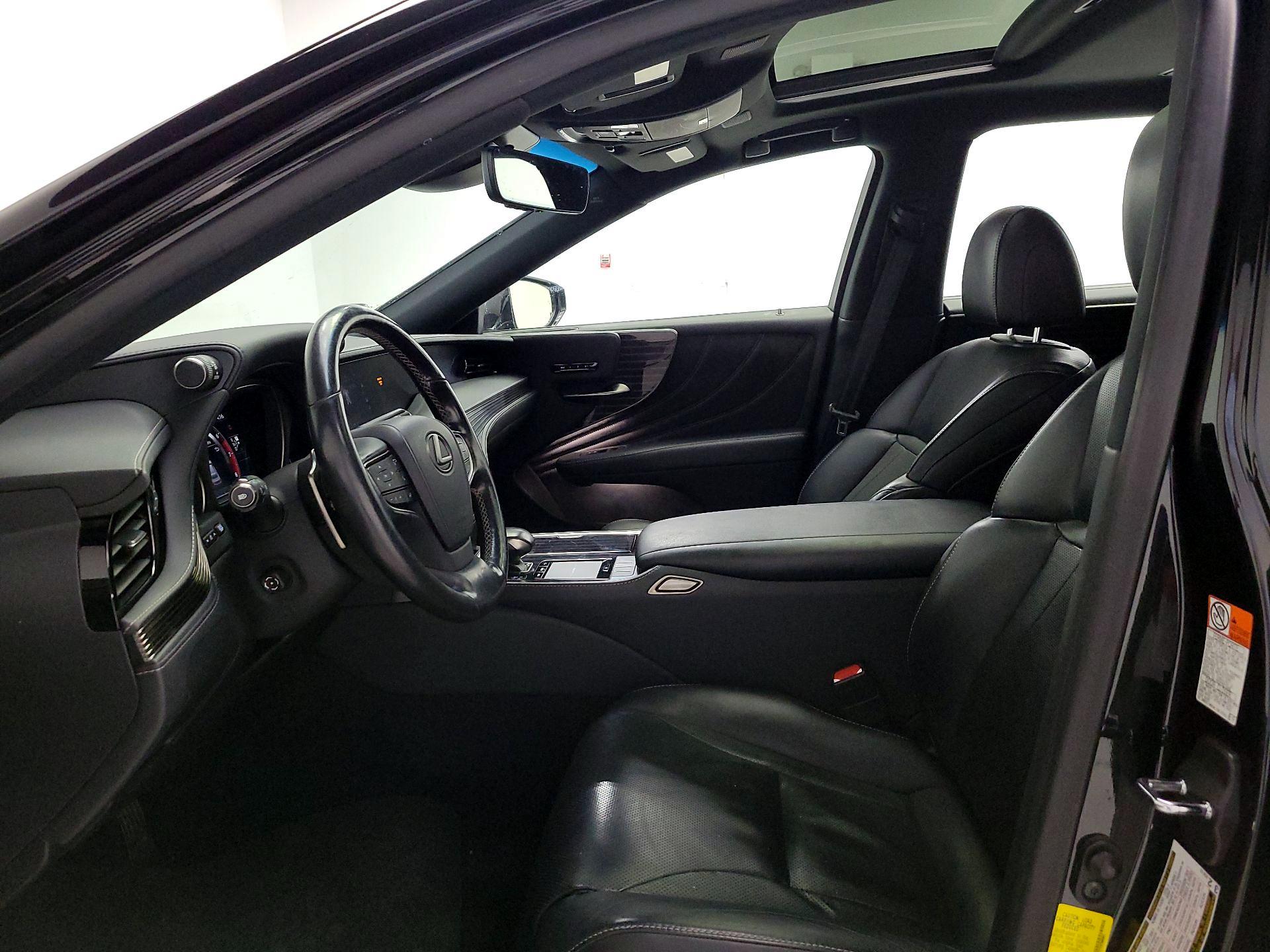 Thumbnail: 2019 Lexus LS - 11